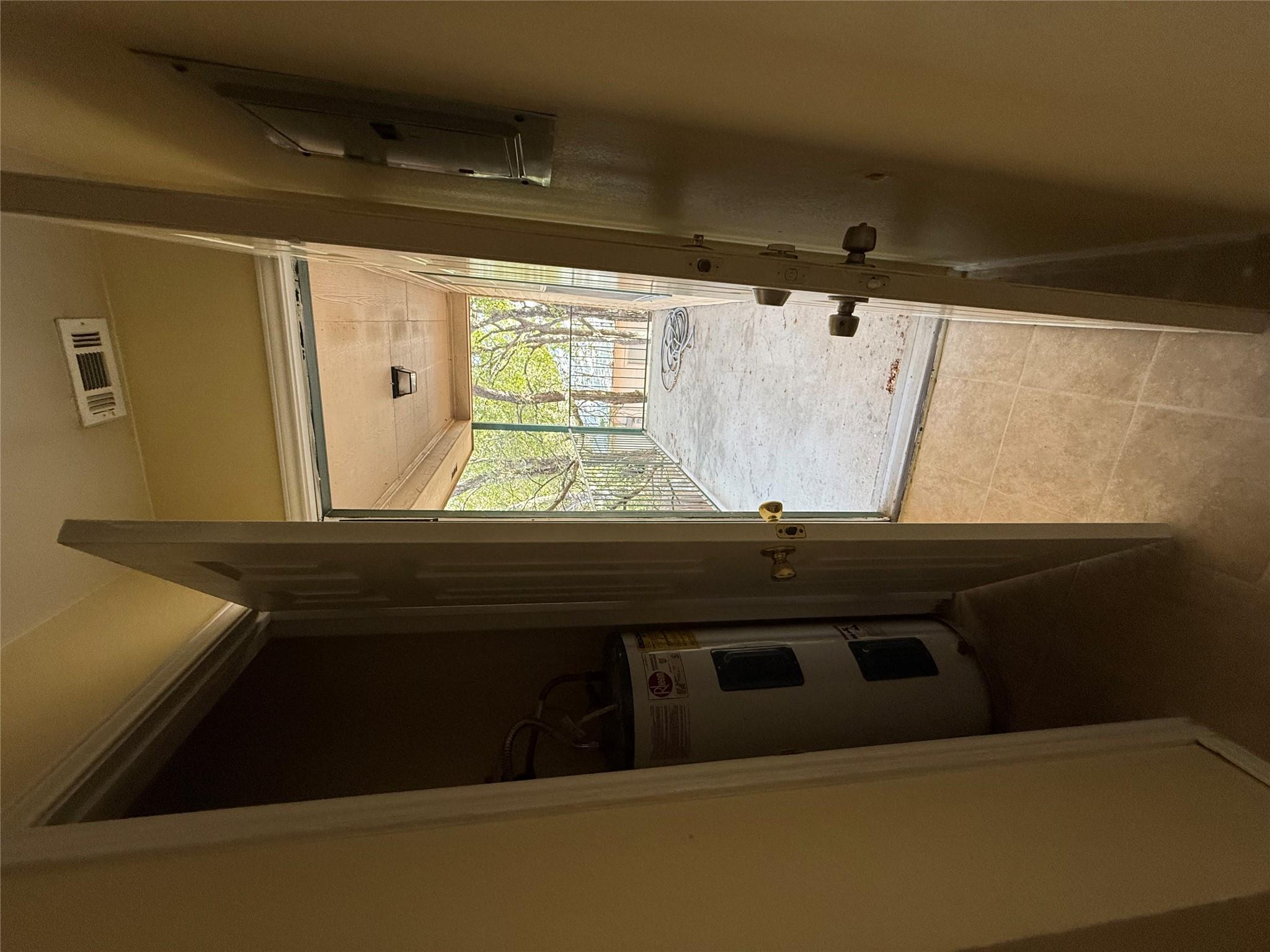 2907 Whisper Oaks Ln, Georgetown, TX 78628