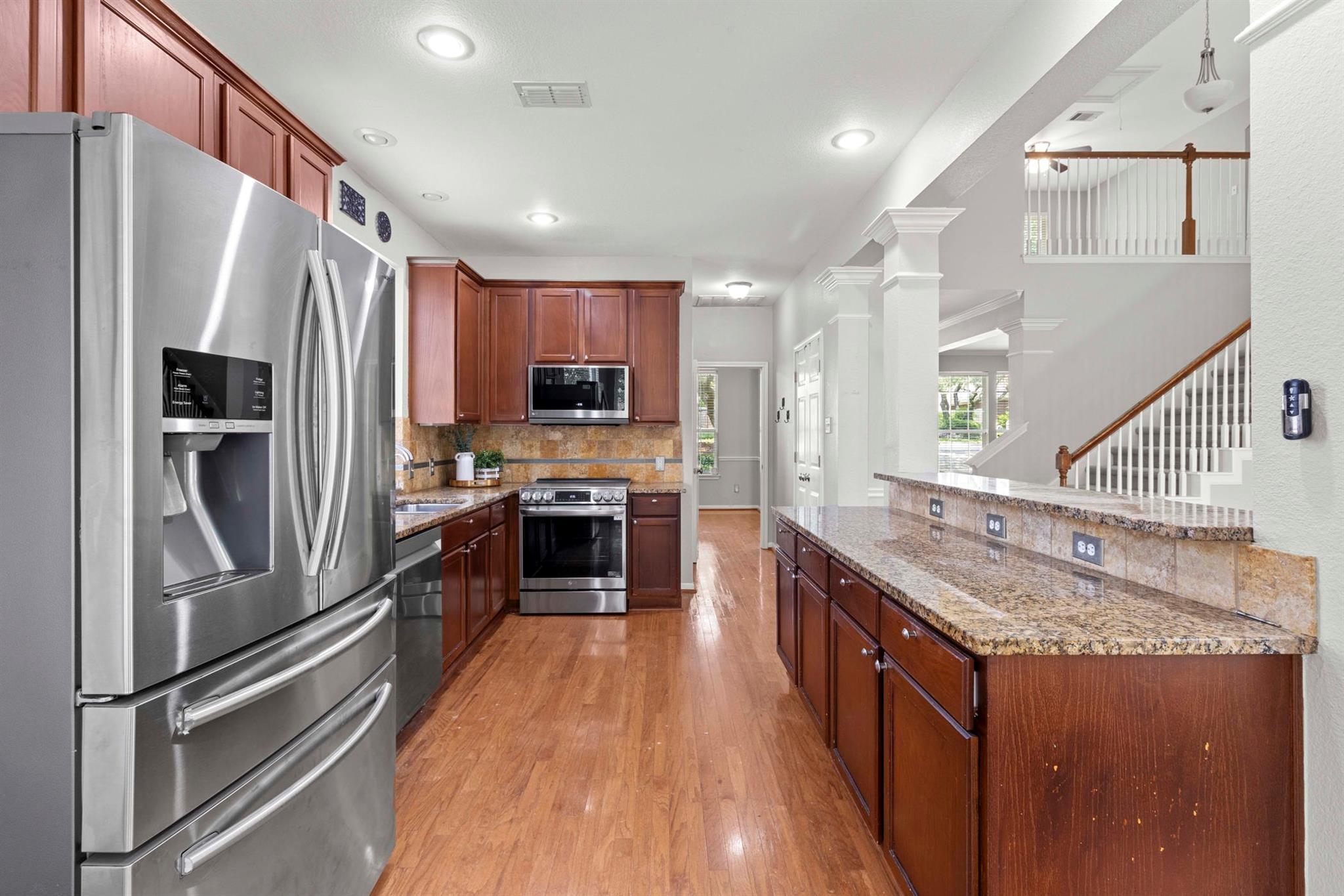 6531 Clairmont Dr, Austin, TX 78749