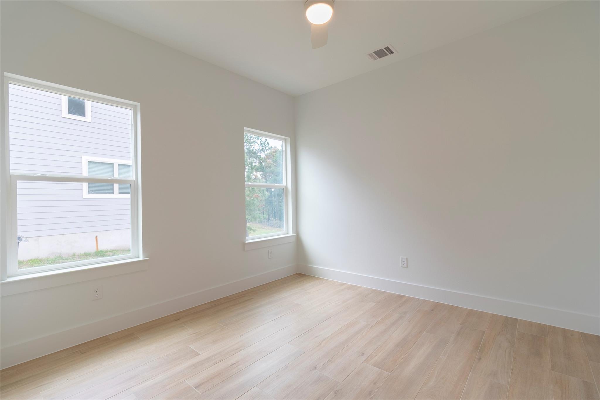 109 E Keanahalululu Ln, Bastrop, TX 78602