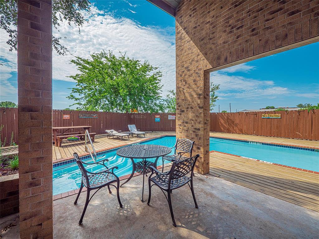 8888 Tallwood Dr # 2111, Austin, TX 78759