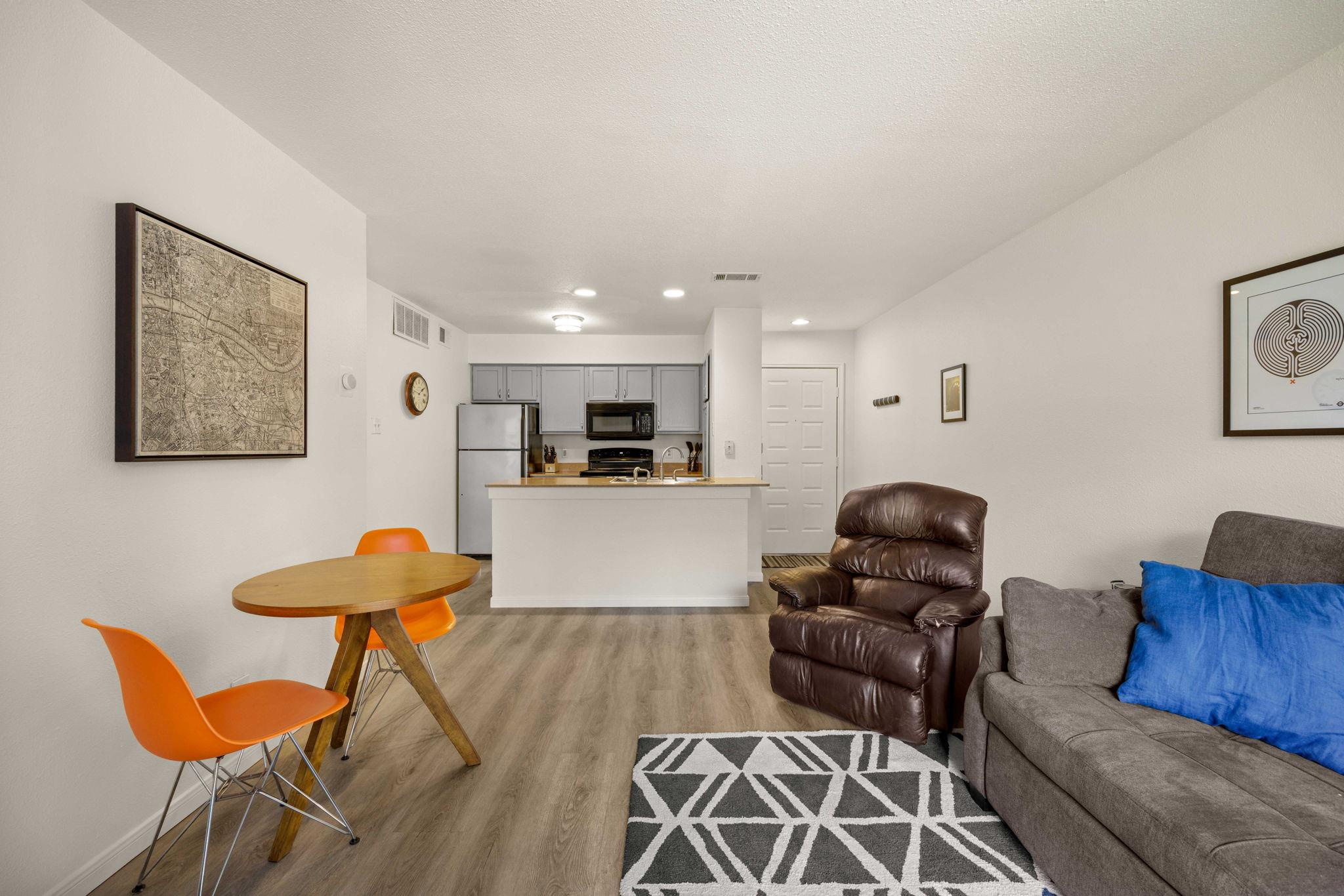 8888 Tallwood Dr # 2111, Austin, TX 78759