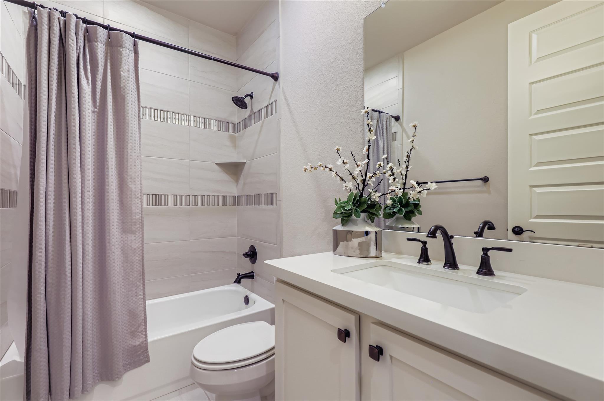 7113 Jument Dr, Austin, TX 78738