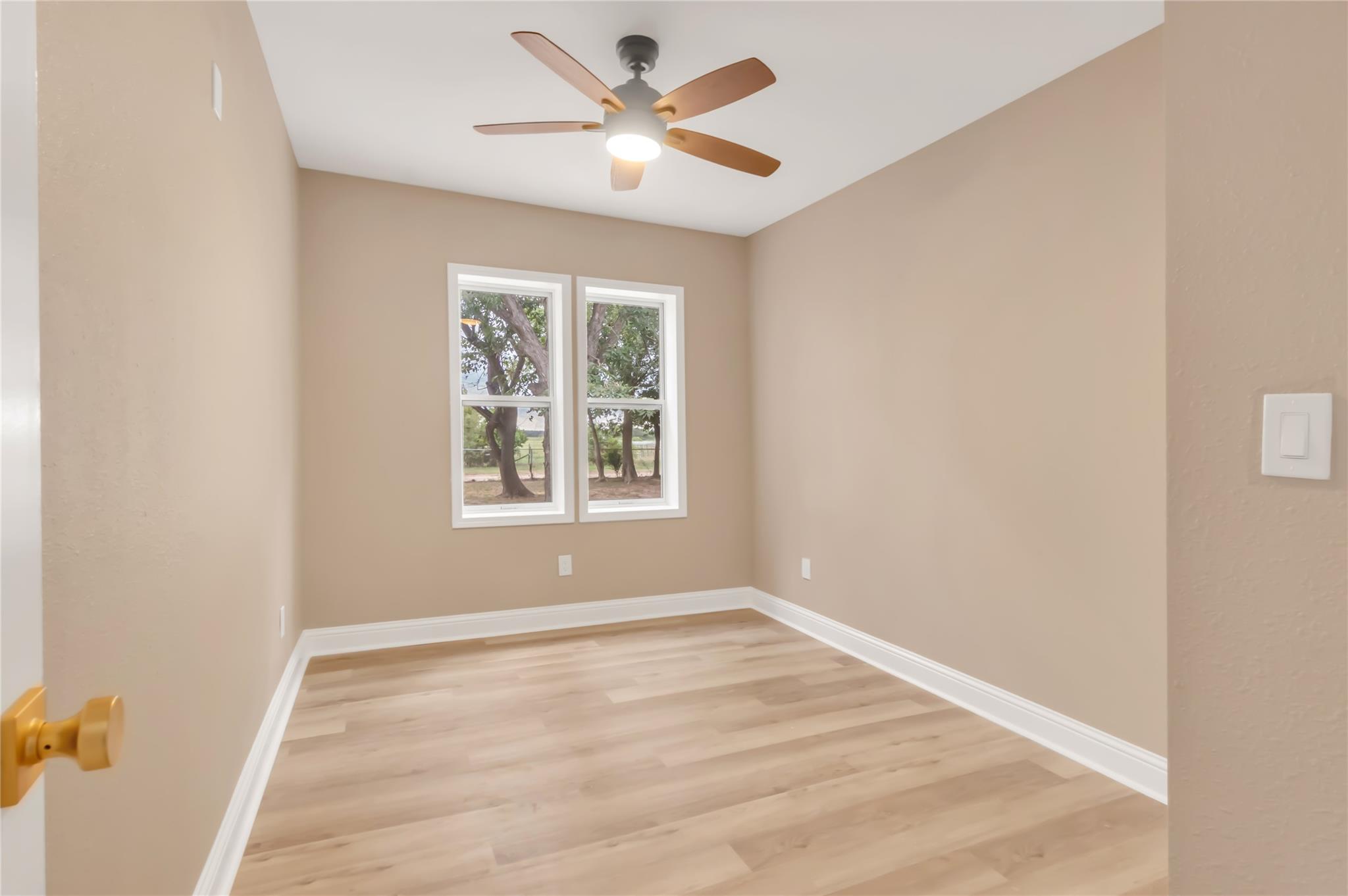 380 County Road 358, Gause, TX 77857