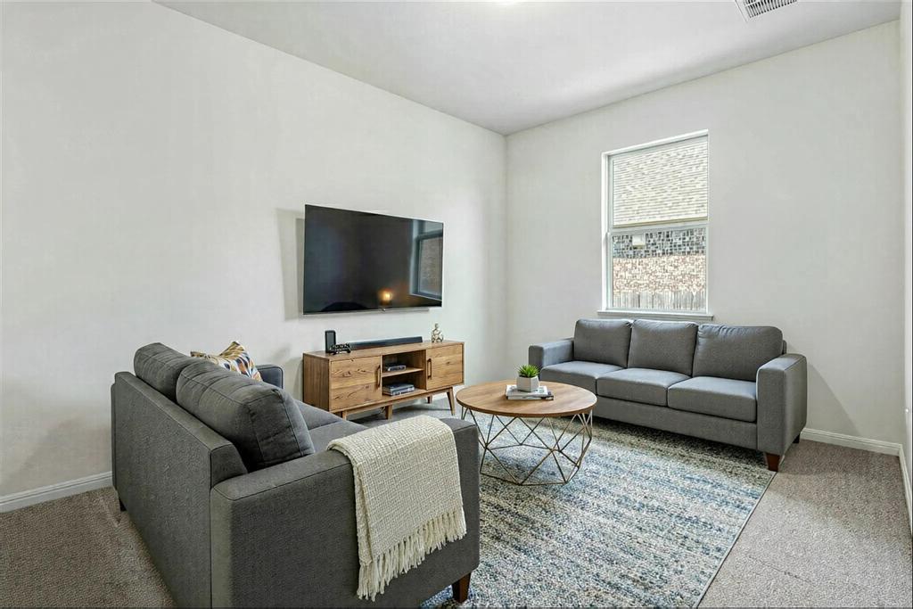 2849 Coral Valley Dr, Leander, TX 78641