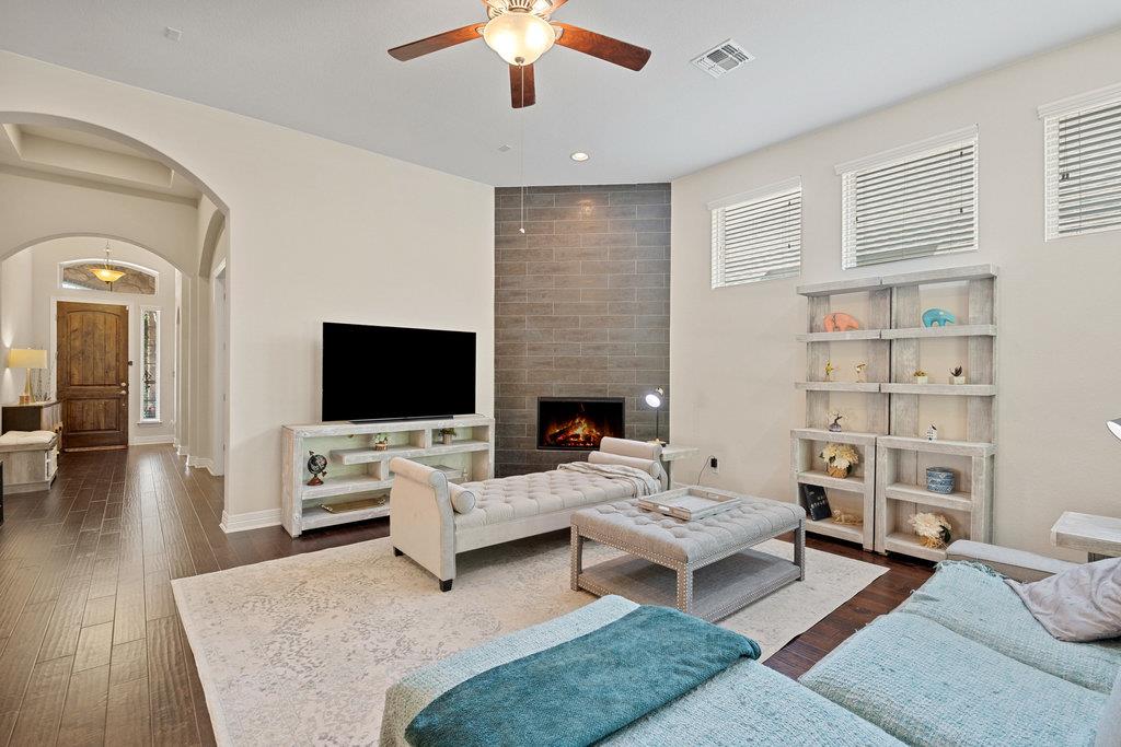 19928 Moorlynch Ave Ave, Pflugerville, TX 78660