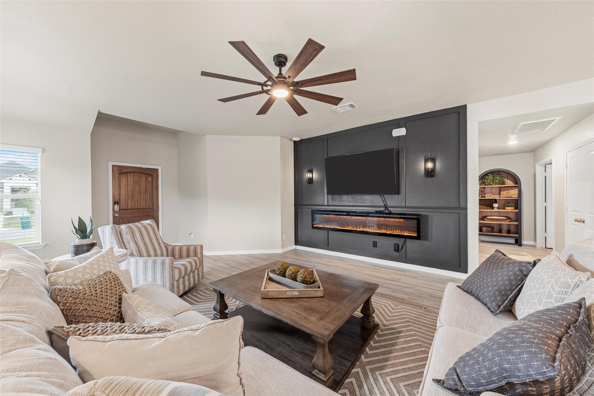 5743 St Charles Dr, Belton, TX 76513