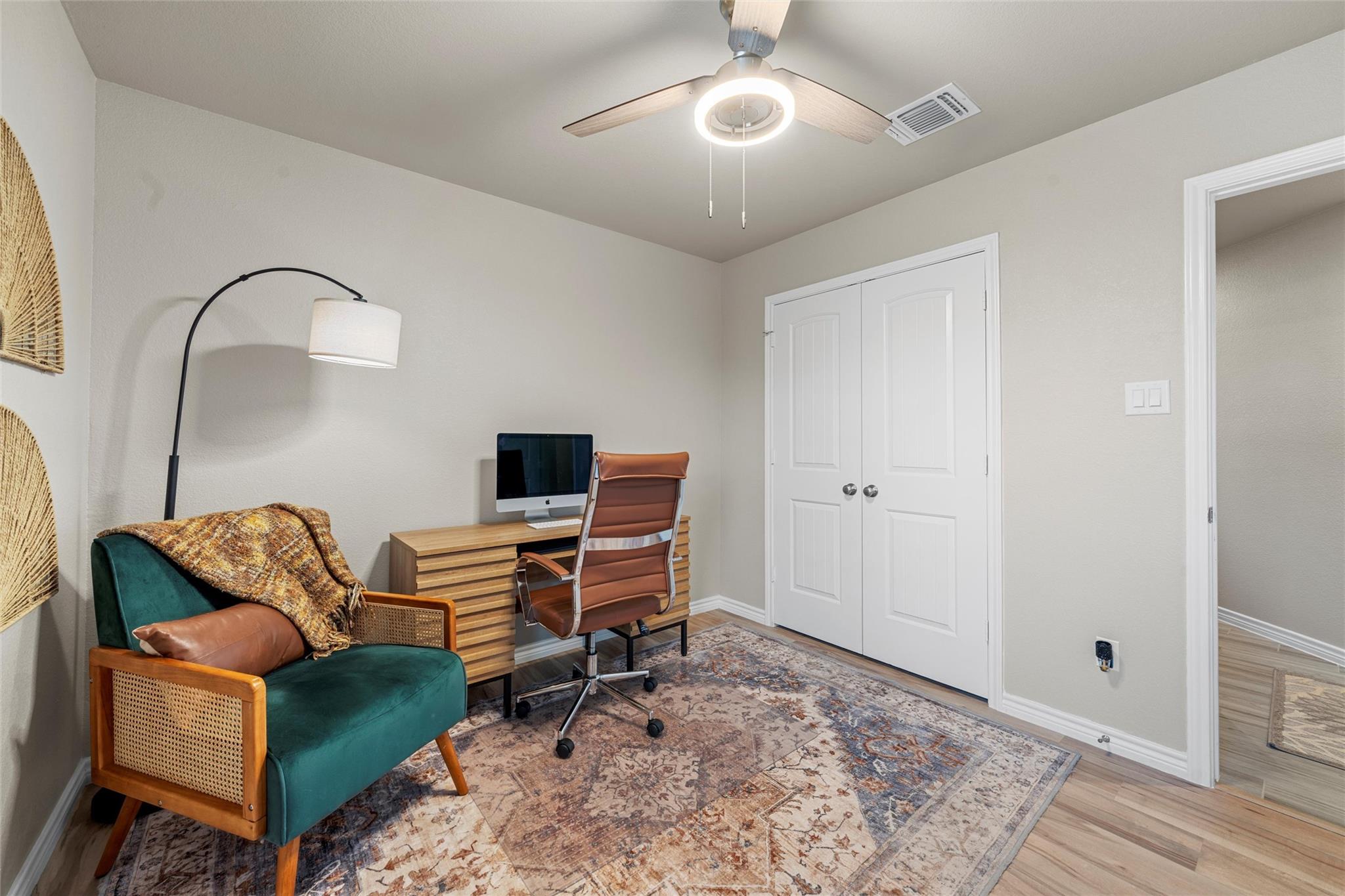 5743 St Charles Dr, Belton, TX 76513