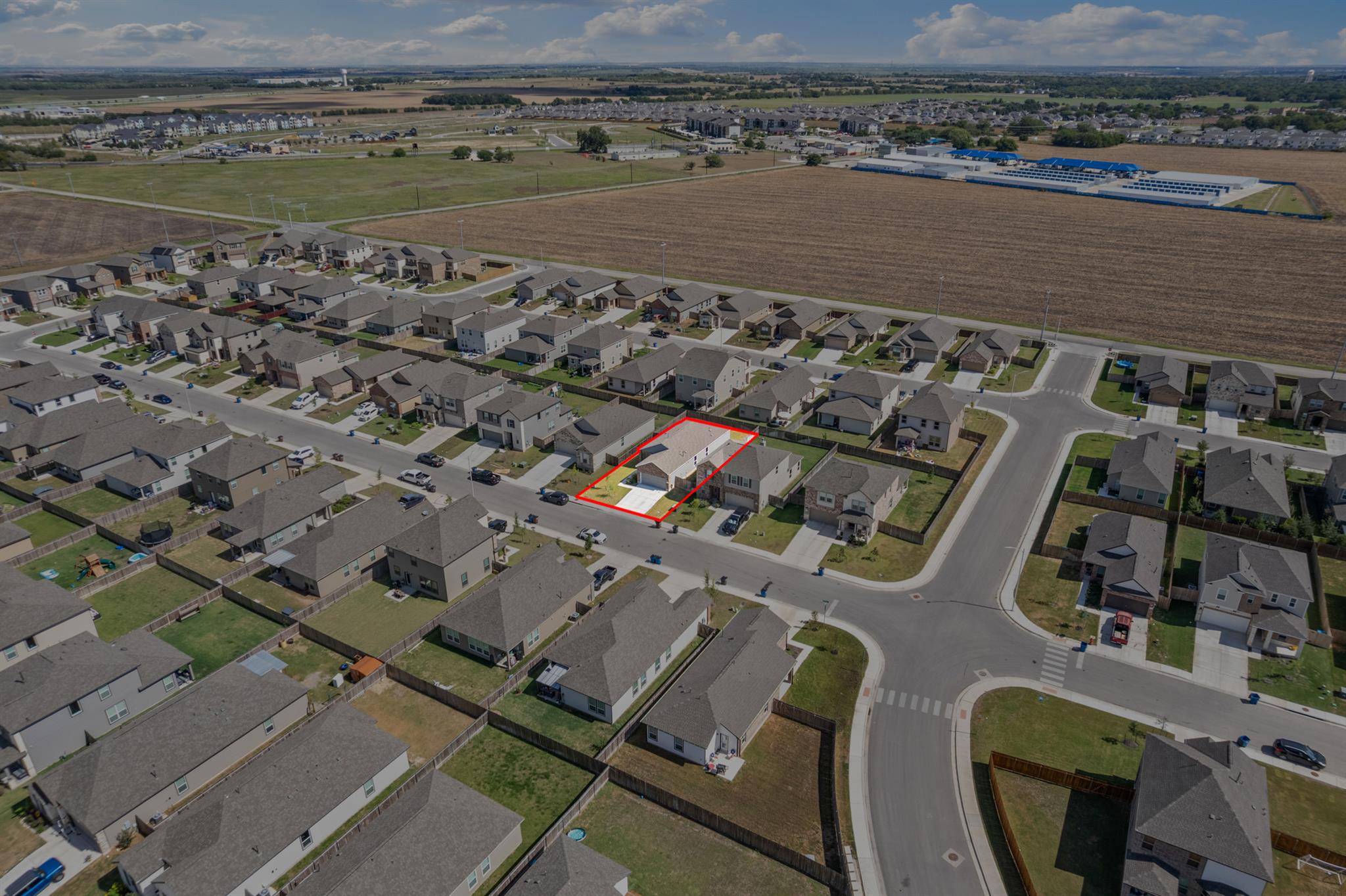 222 Summit Dr, Lockhart, TX 78644