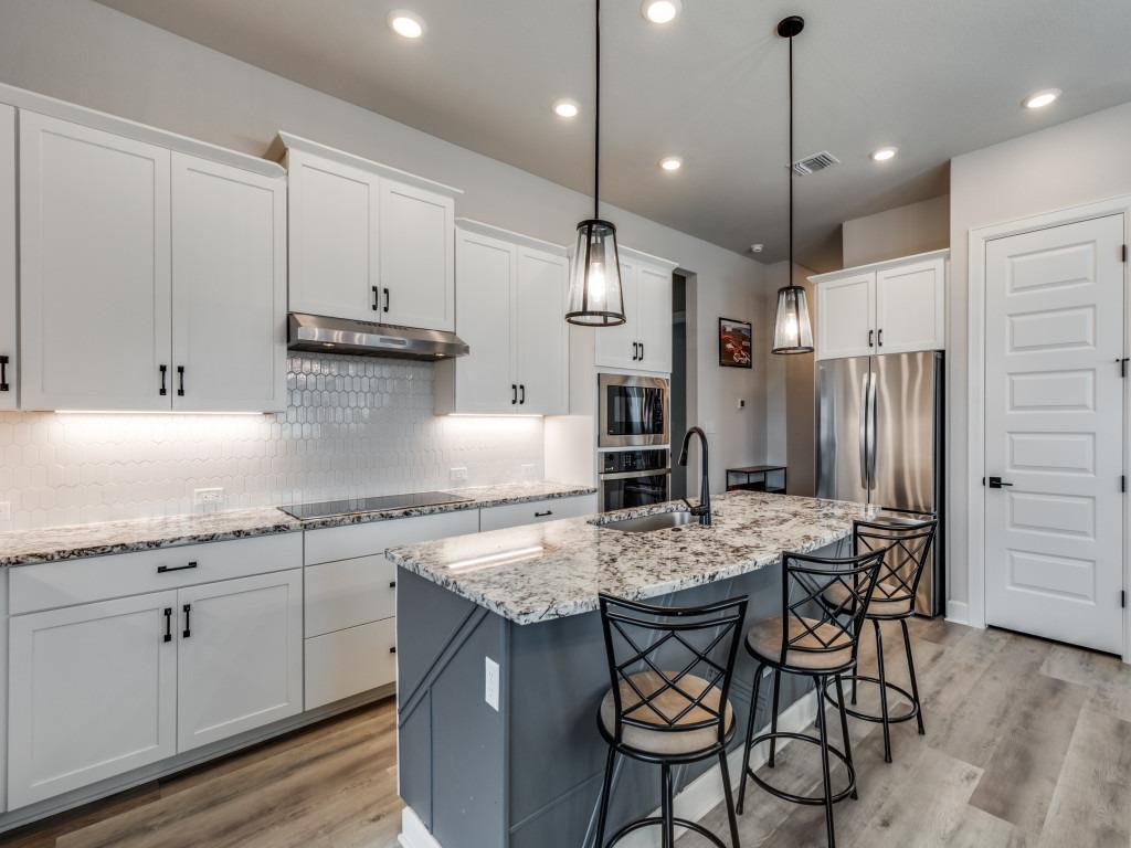 220 Monterey Oak Trl, Georgetown, TX 78628