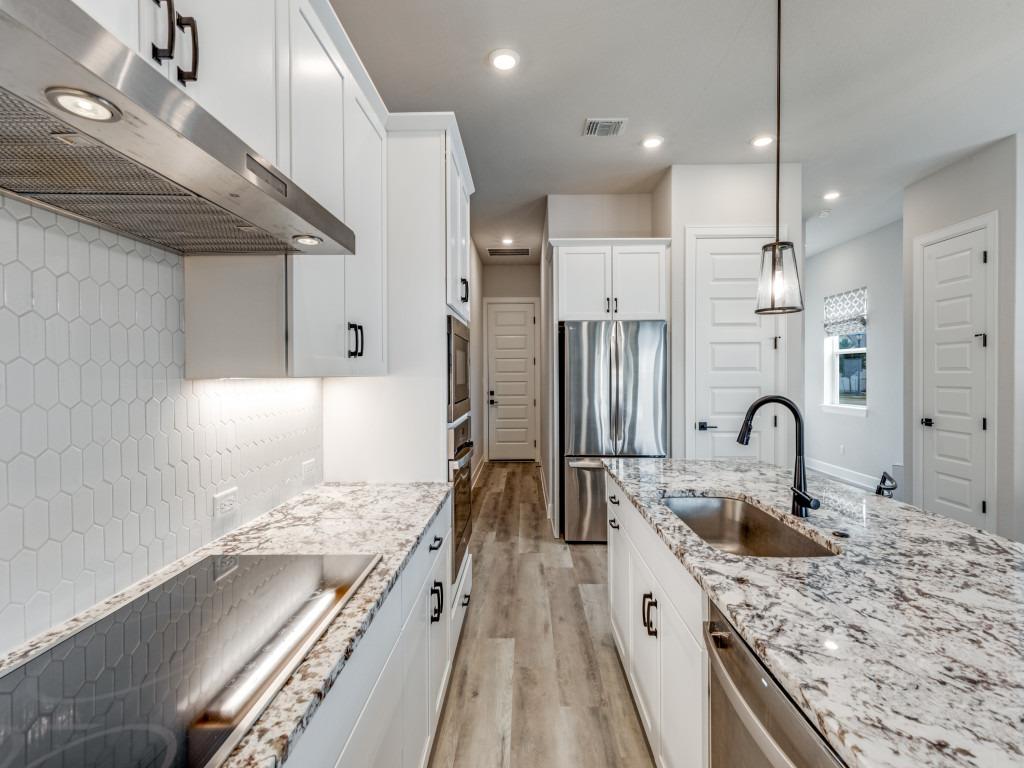 220 Monterey Oak Trl, Georgetown, TX 78628