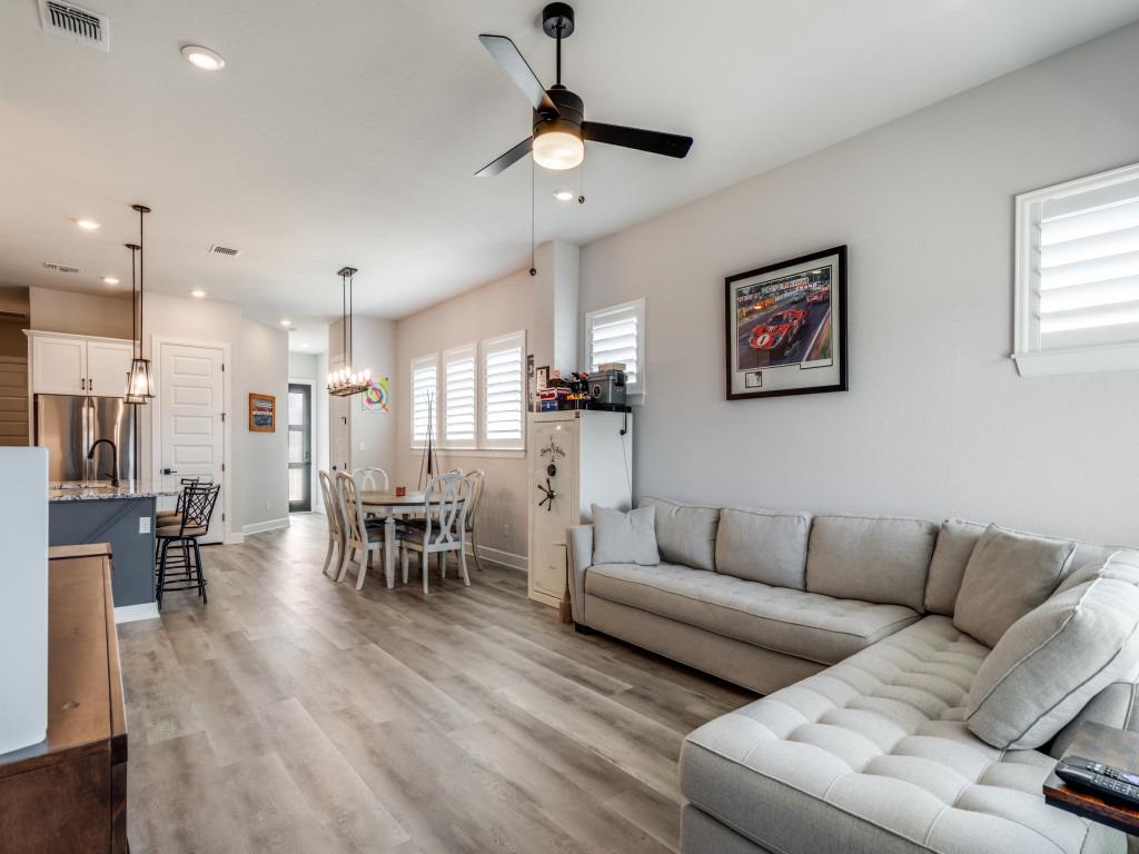 220 Monterey Oak Trl, Georgetown, TX 78628