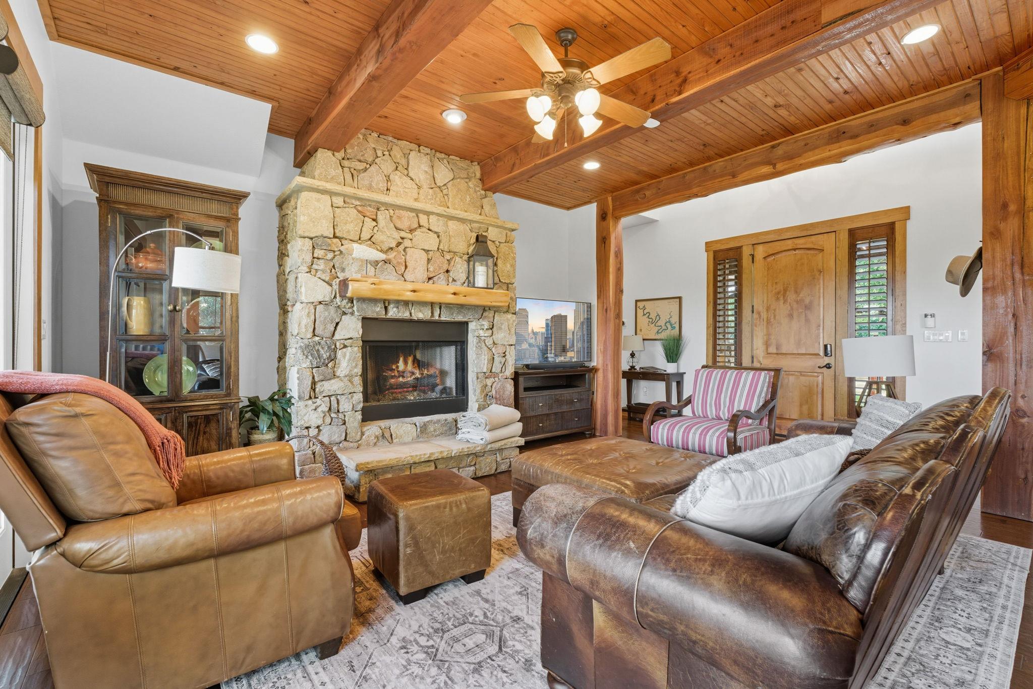 18717 Natures Way, Jonestown, TX 78645