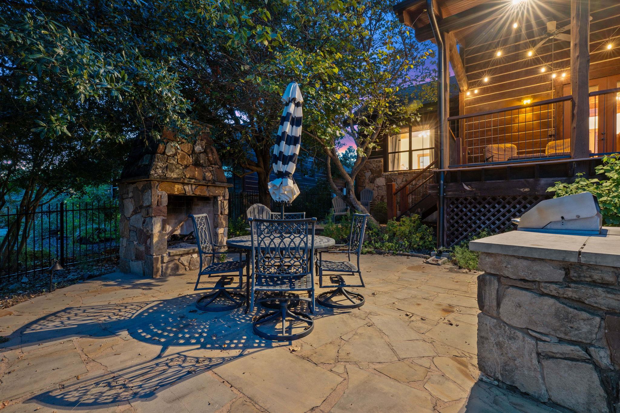 18717 Natures Way, Jonestown, TX 78645