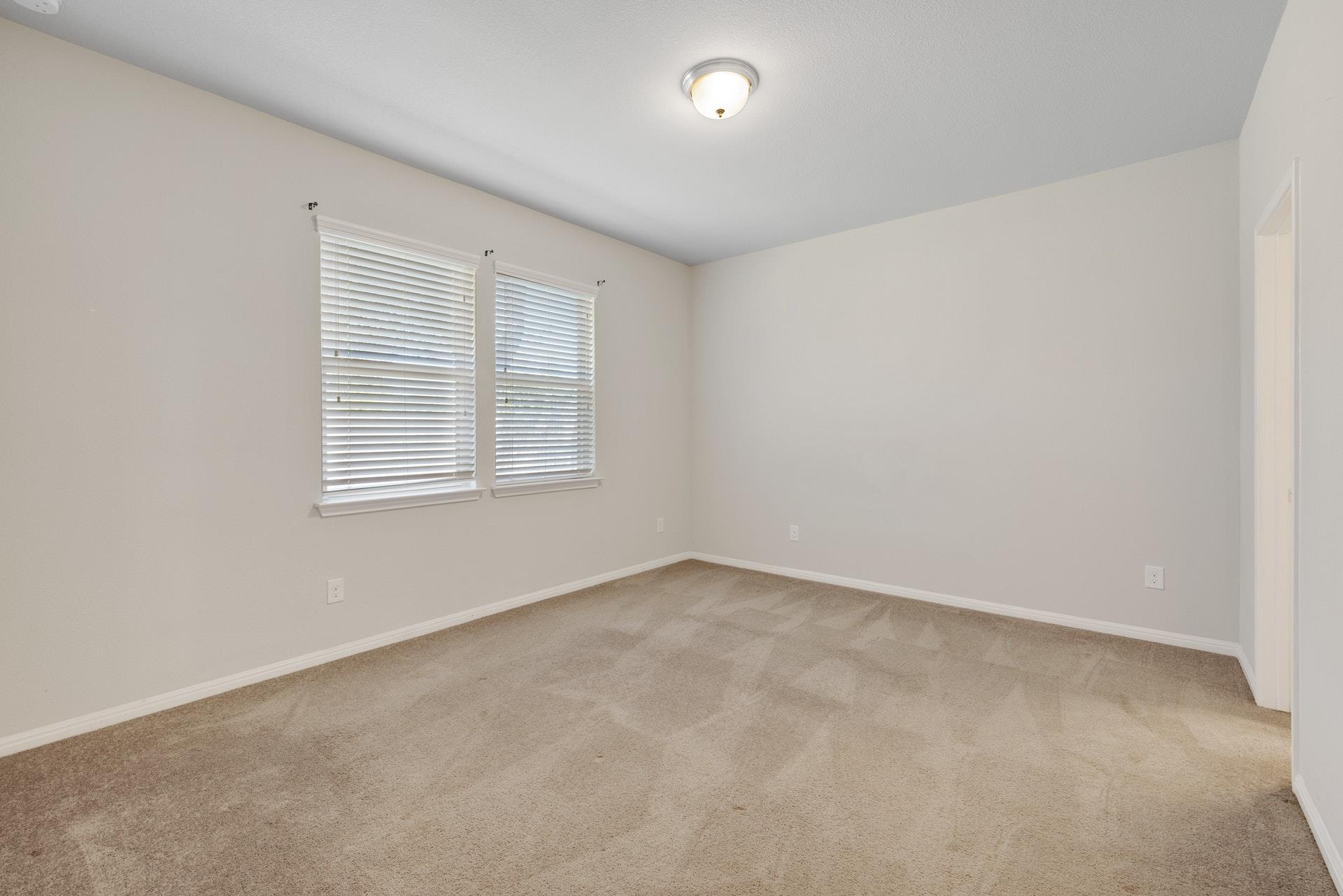 429 Cinnamon Teal Ln, Leander, TX 78641