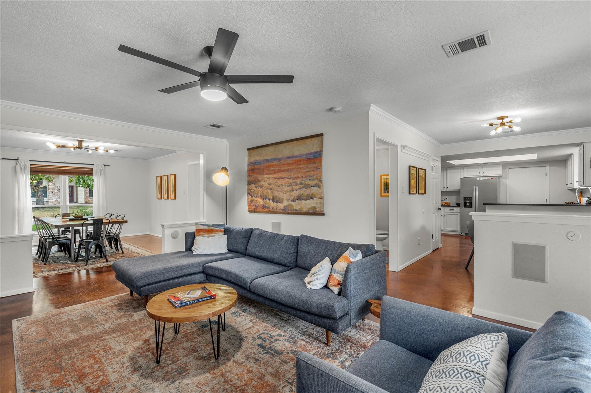 1602 Rock Creek Dr, Round Rock, TX 78681