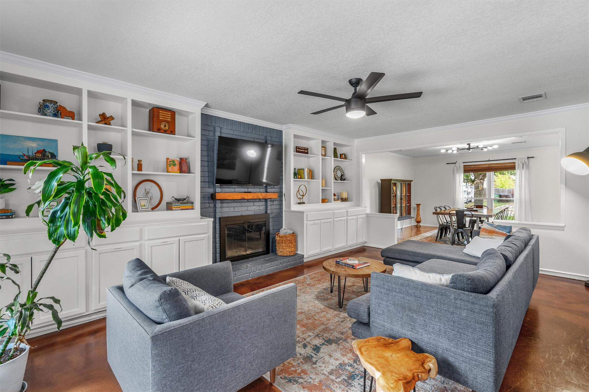 1602 Rock Creek Dr, Round Rock, TX 78681