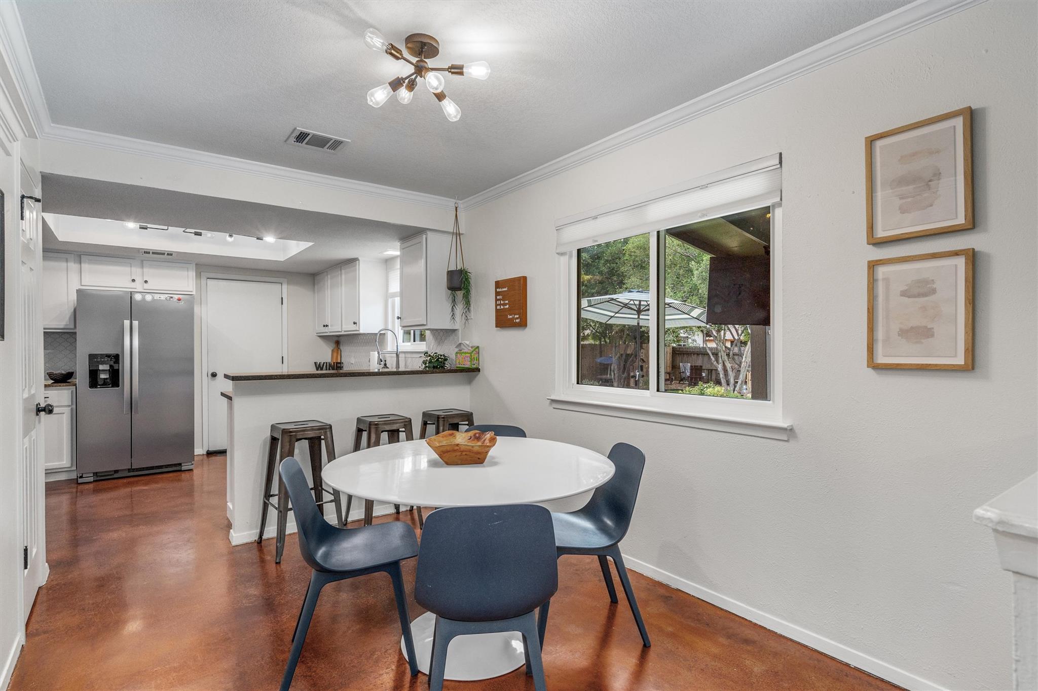 1602 Rock Creek Dr, Round Rock, TX 78681