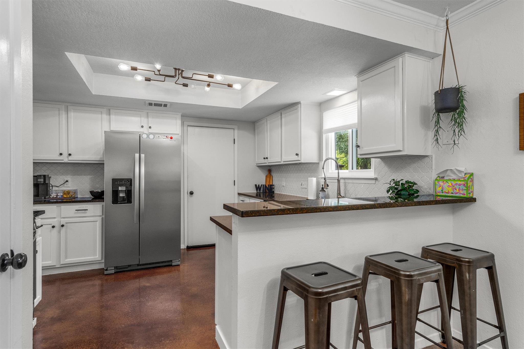 1602 Rock Creek Dr, Round Rock, TX 78681