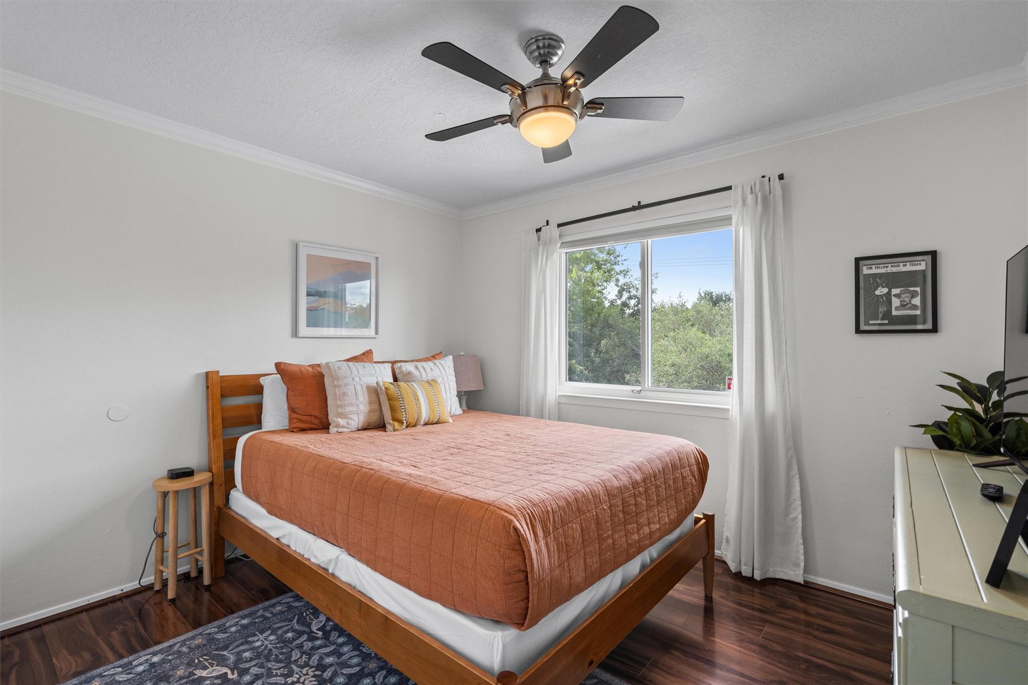 1602 Rock Creek Dr, Round Rock, TX 78681