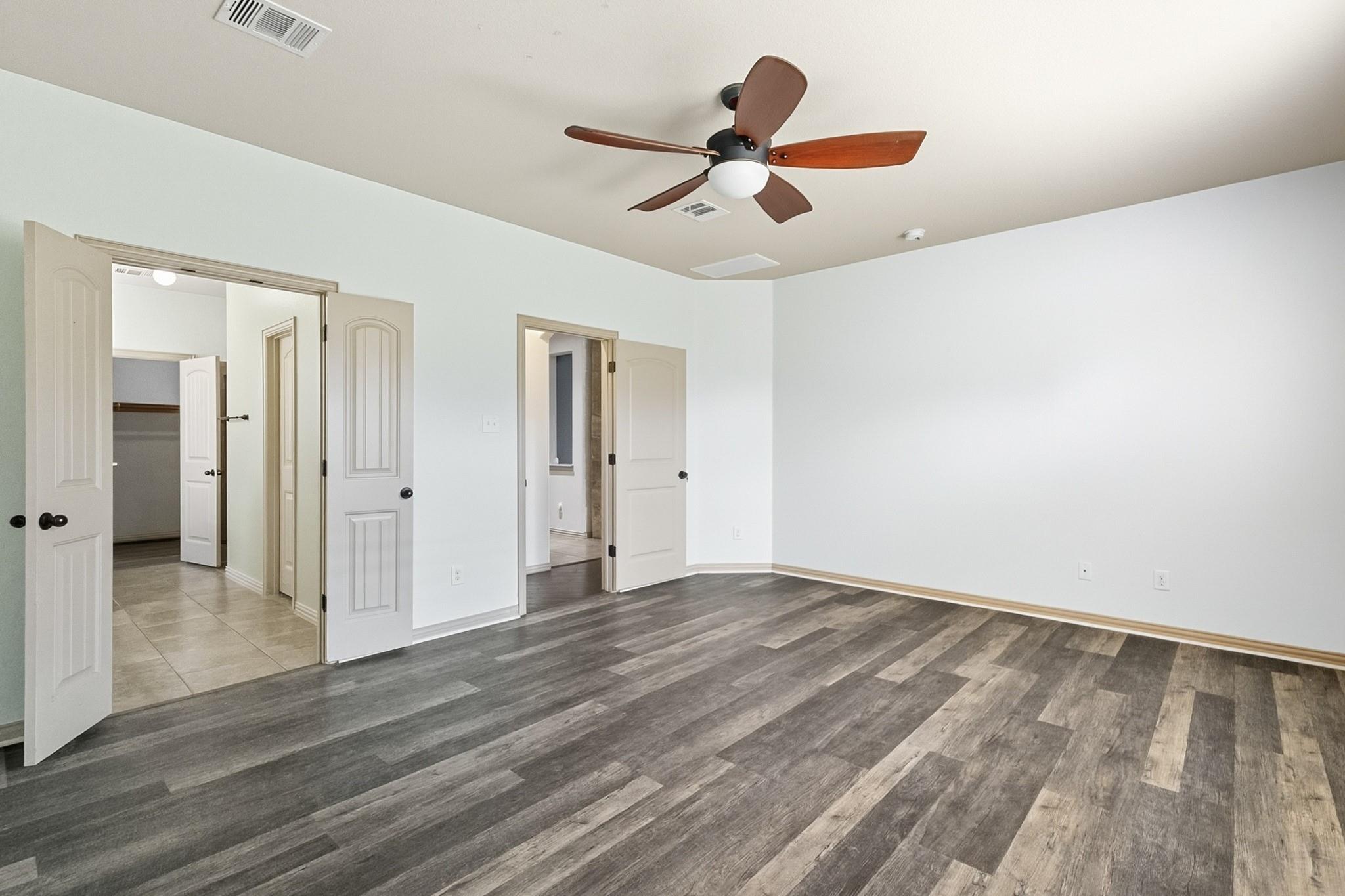 2409 Pauma Valley Way, Pflugerville, TX 78660