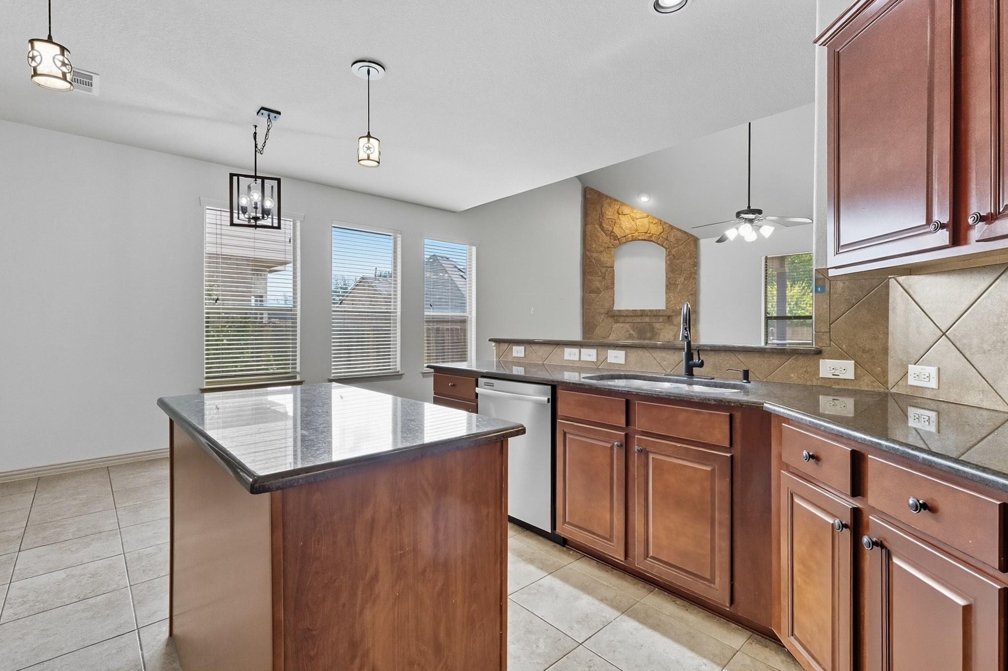 2409 Pauma Valley Way, Pflugerville, TX 78660