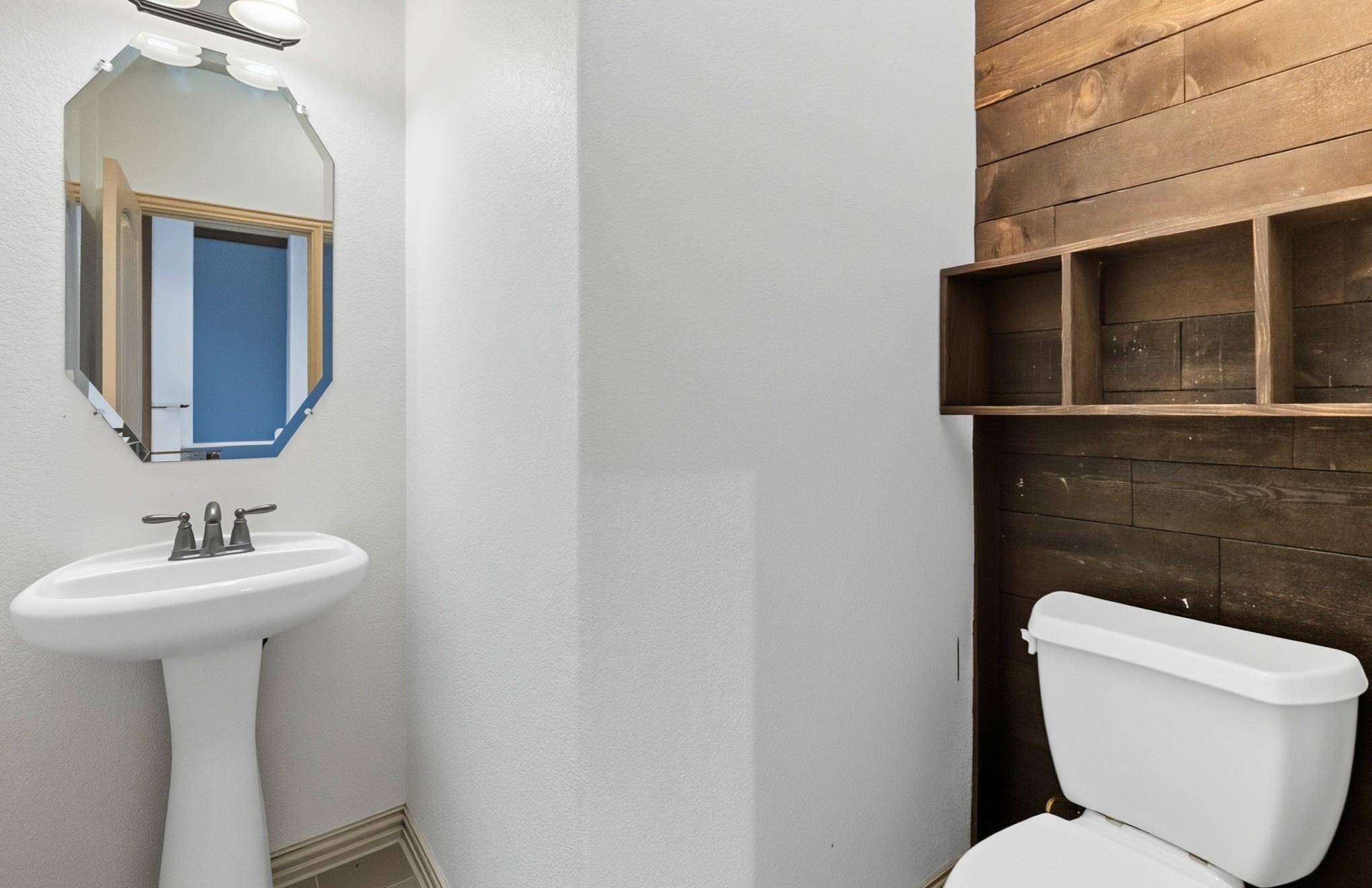 2409 Pauma Valley Way, Pflugerville, TX 78660