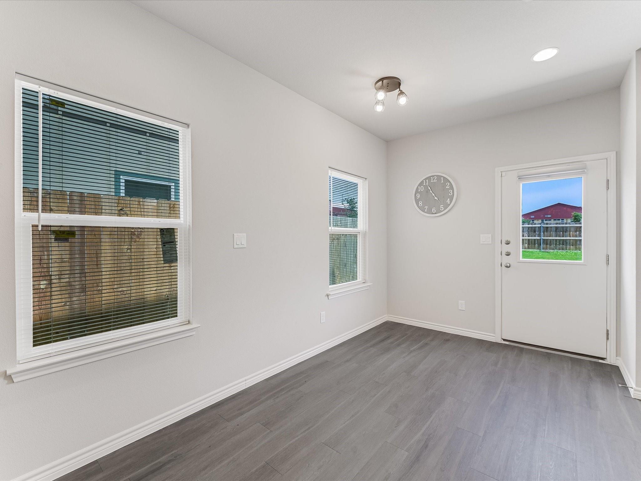 201 Peruna Dr, Marble Falls, TX 78654