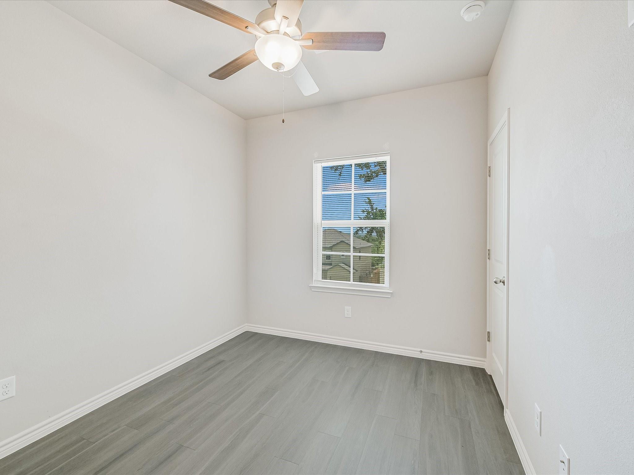 201 Peruna Dr, Marble Falls, TX 78654