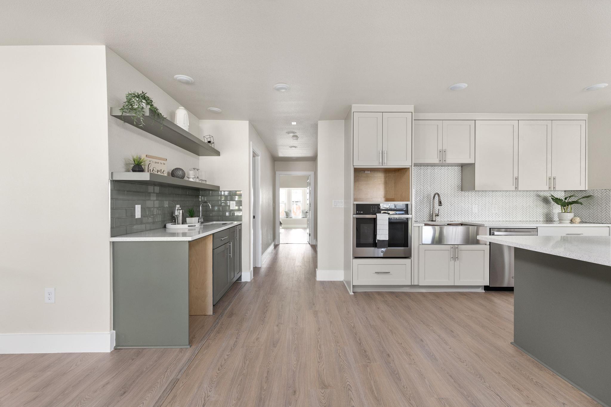 10101 Woodhaven Dr, Austin, TX 78753