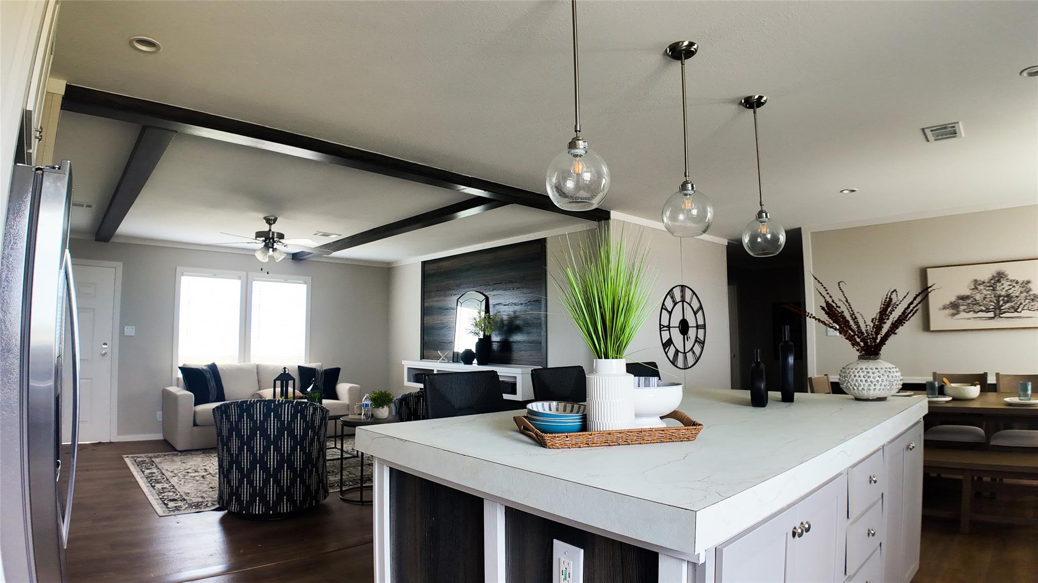 147 Ardales Dr, Elgin, TX 78621