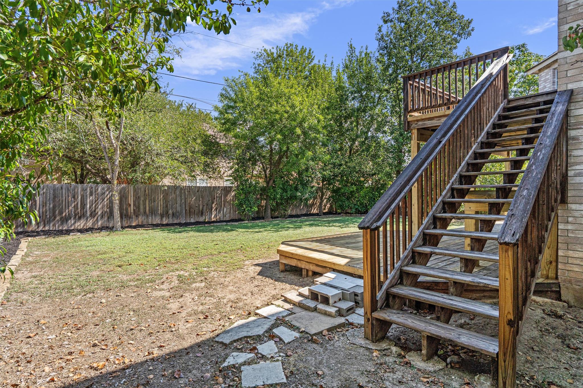 2720 High Point Dr, Round Rock, TX 78664