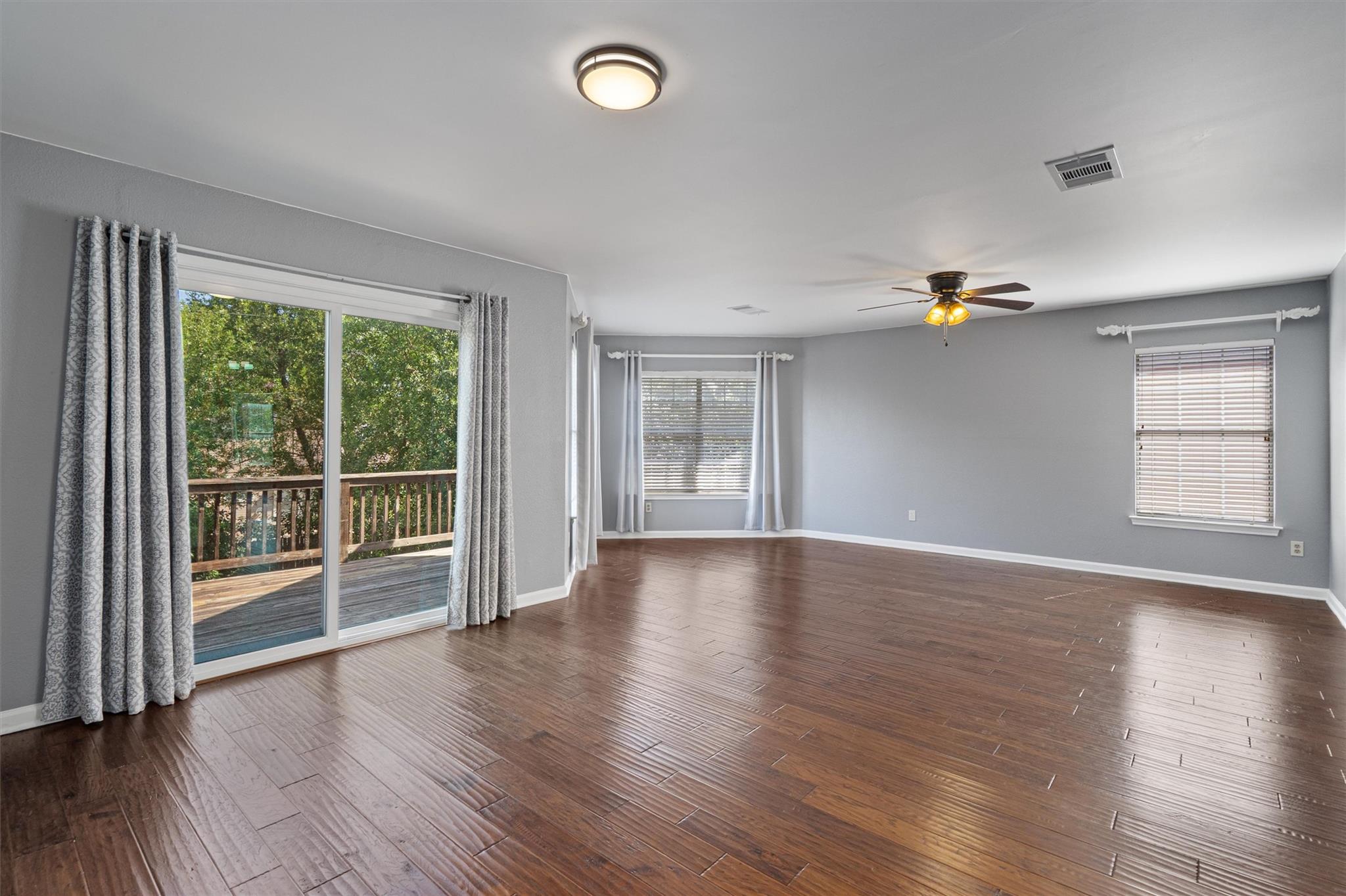 2720 High Point Dr, Round Rock, TX 78664