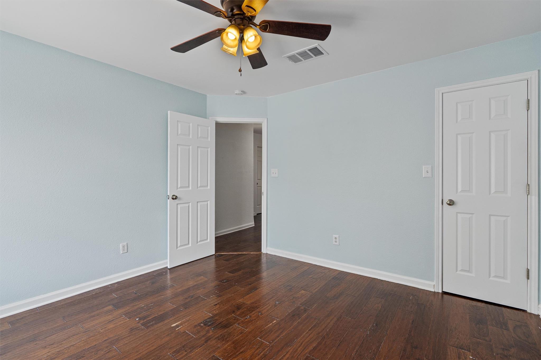 2720 High Point Dr, Round Rock, TX 78664