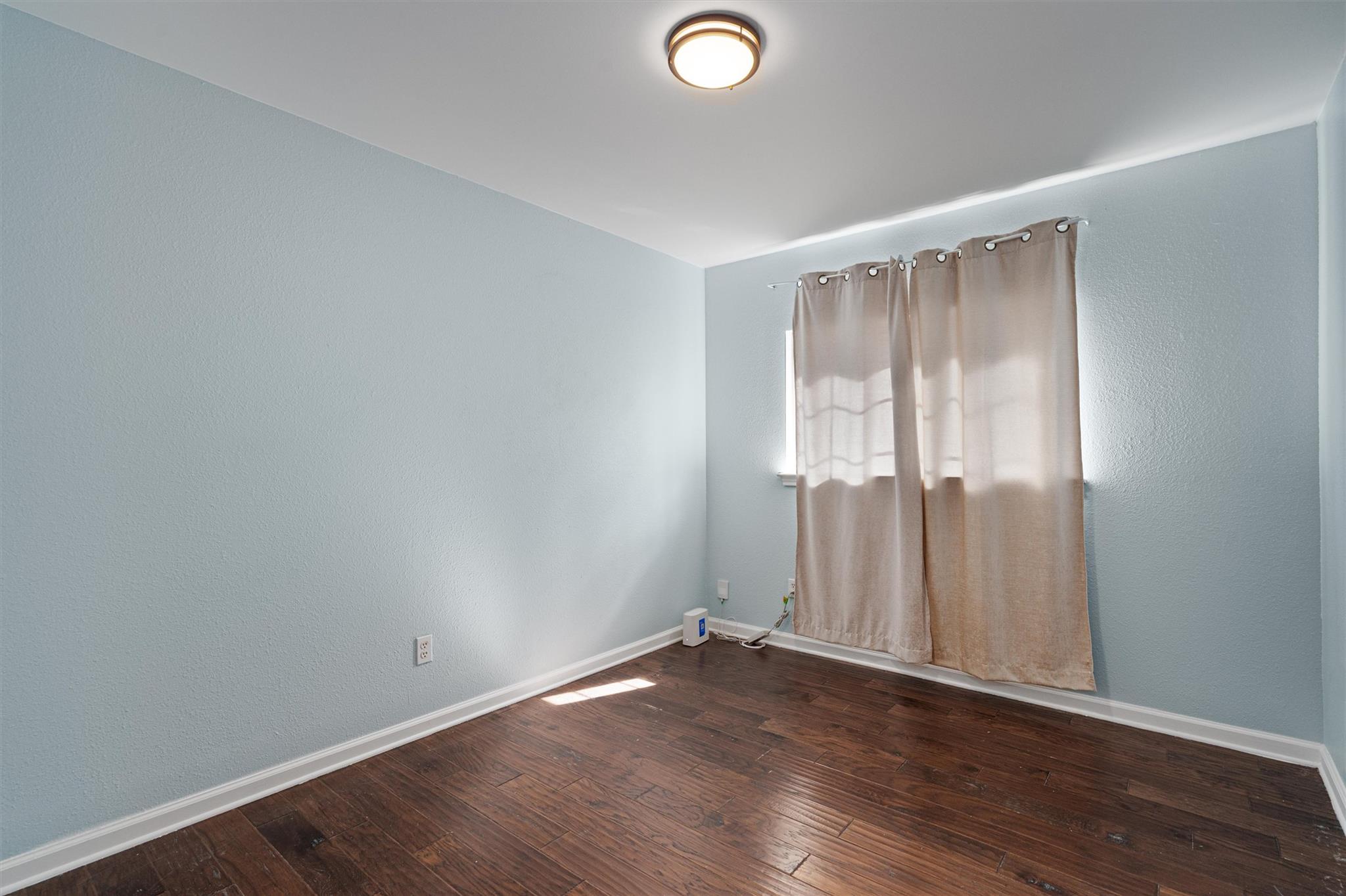 2720 High Point Dr, Round Rock, TX 78664