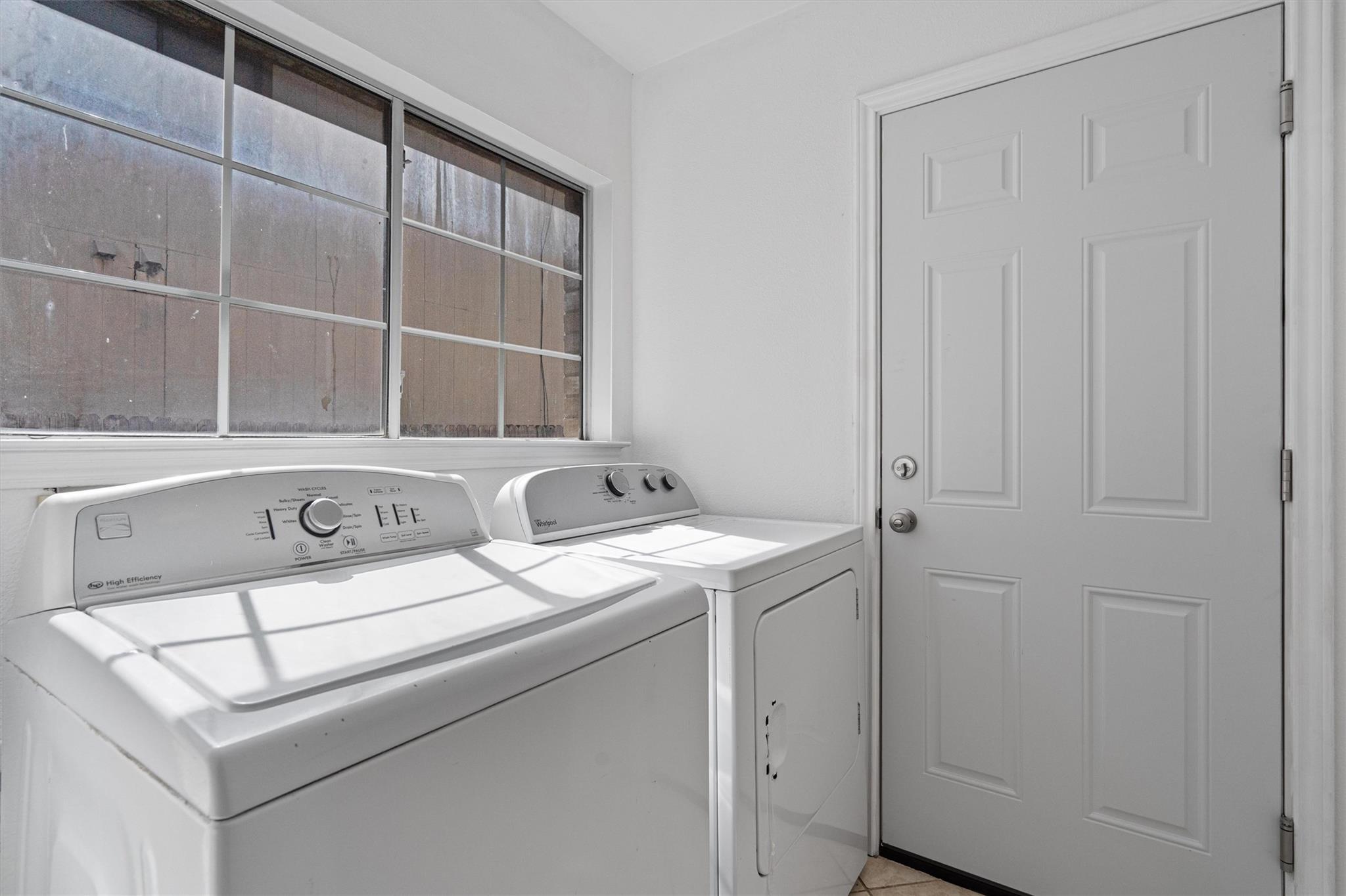 2720 High Point Dr, Round Rock, TX 78664