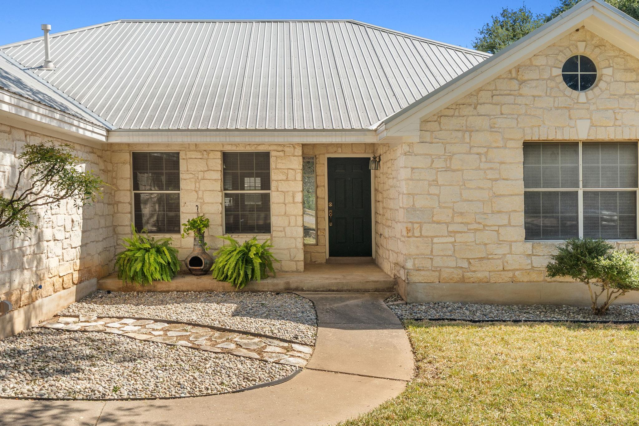 1406 WILLOW CREEK Dr, Leander, TX 78641