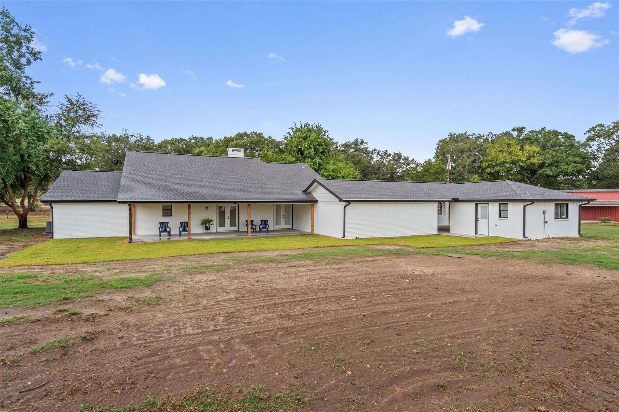 1037 Western Hills Rd, Rockdale, TX 76567