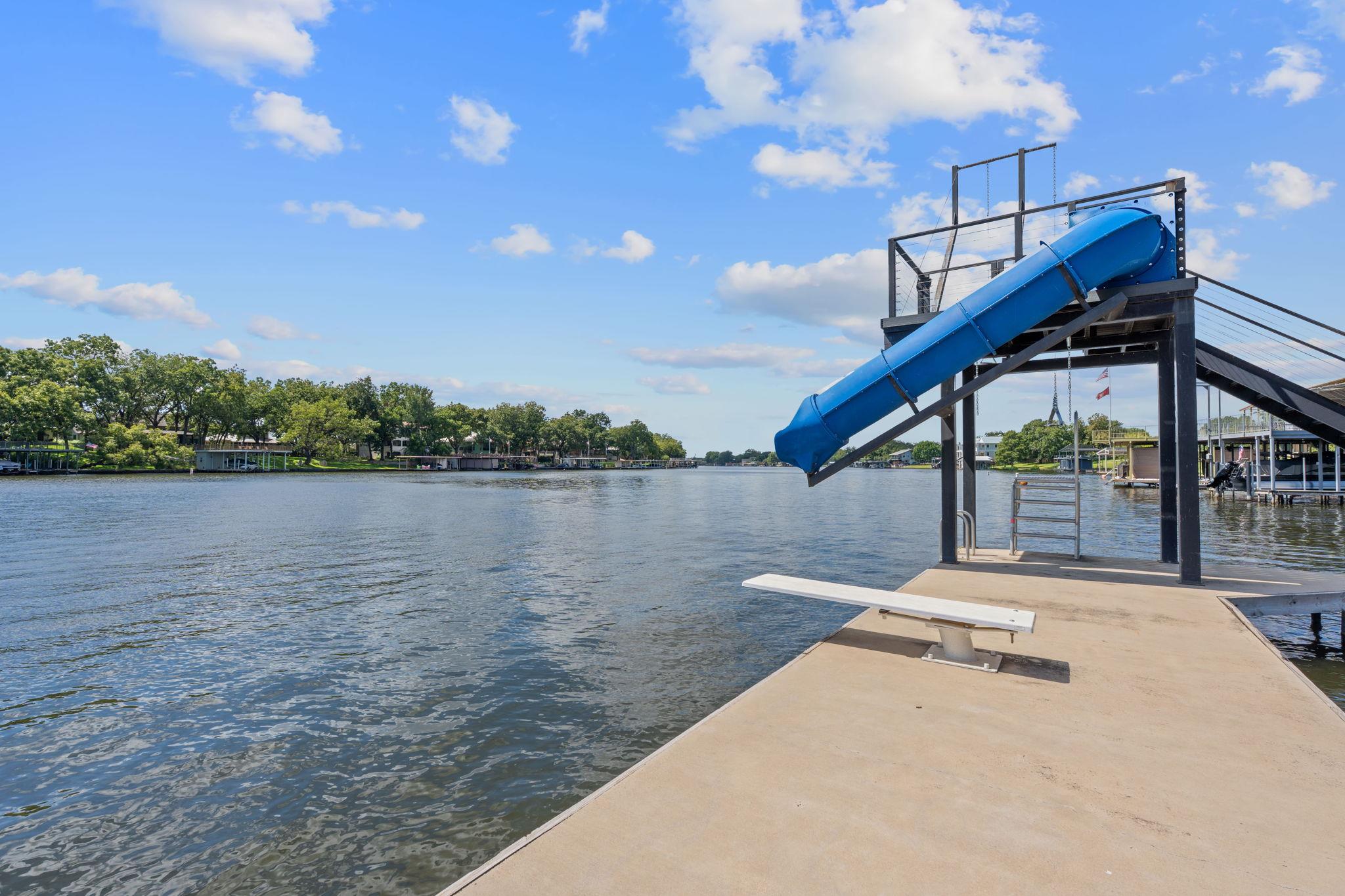 1940 Williams Lakeshore Dr, Kingsland, TX 78639