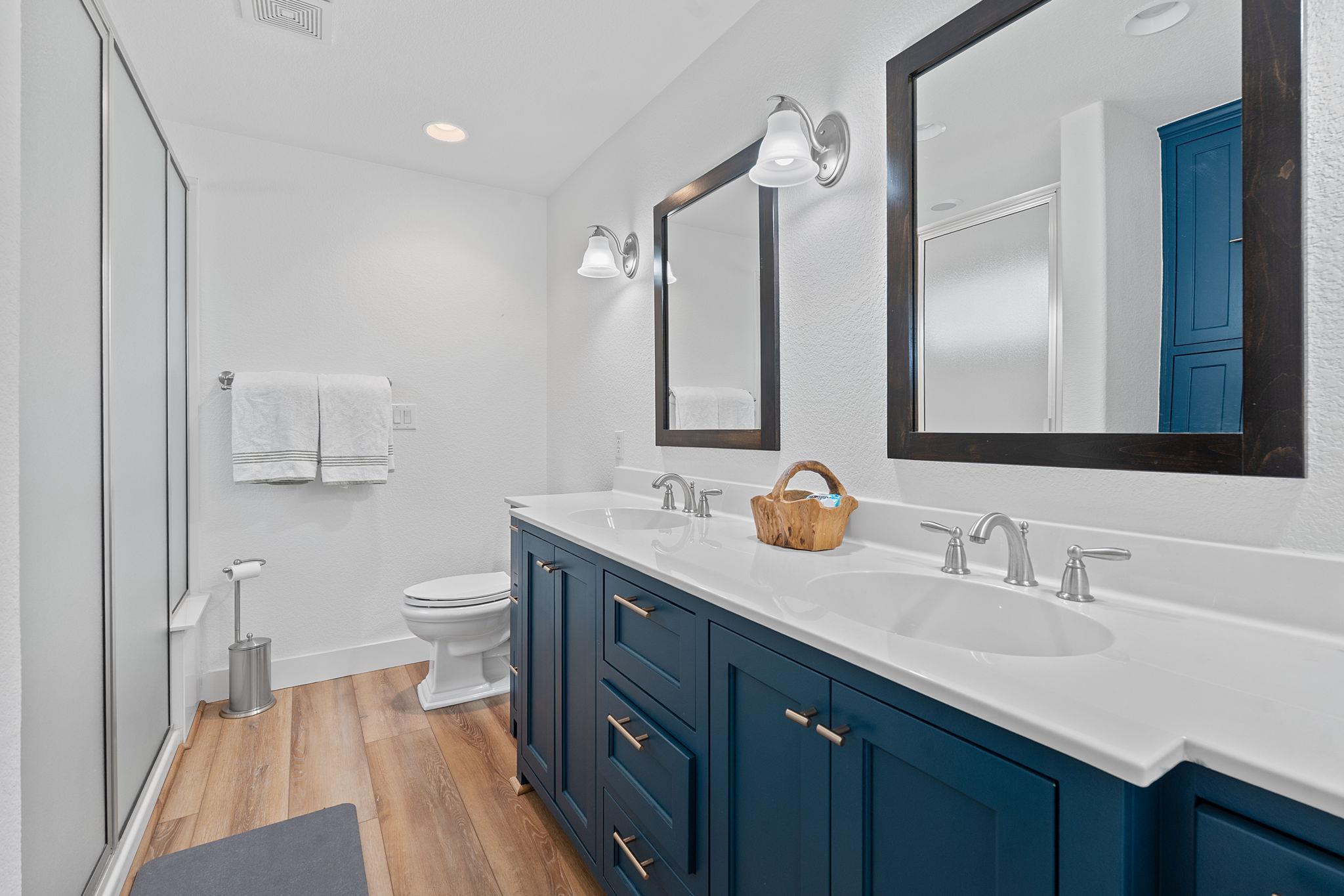 1940 Williams Lakeshore Dr, Kingsland, TX 78639