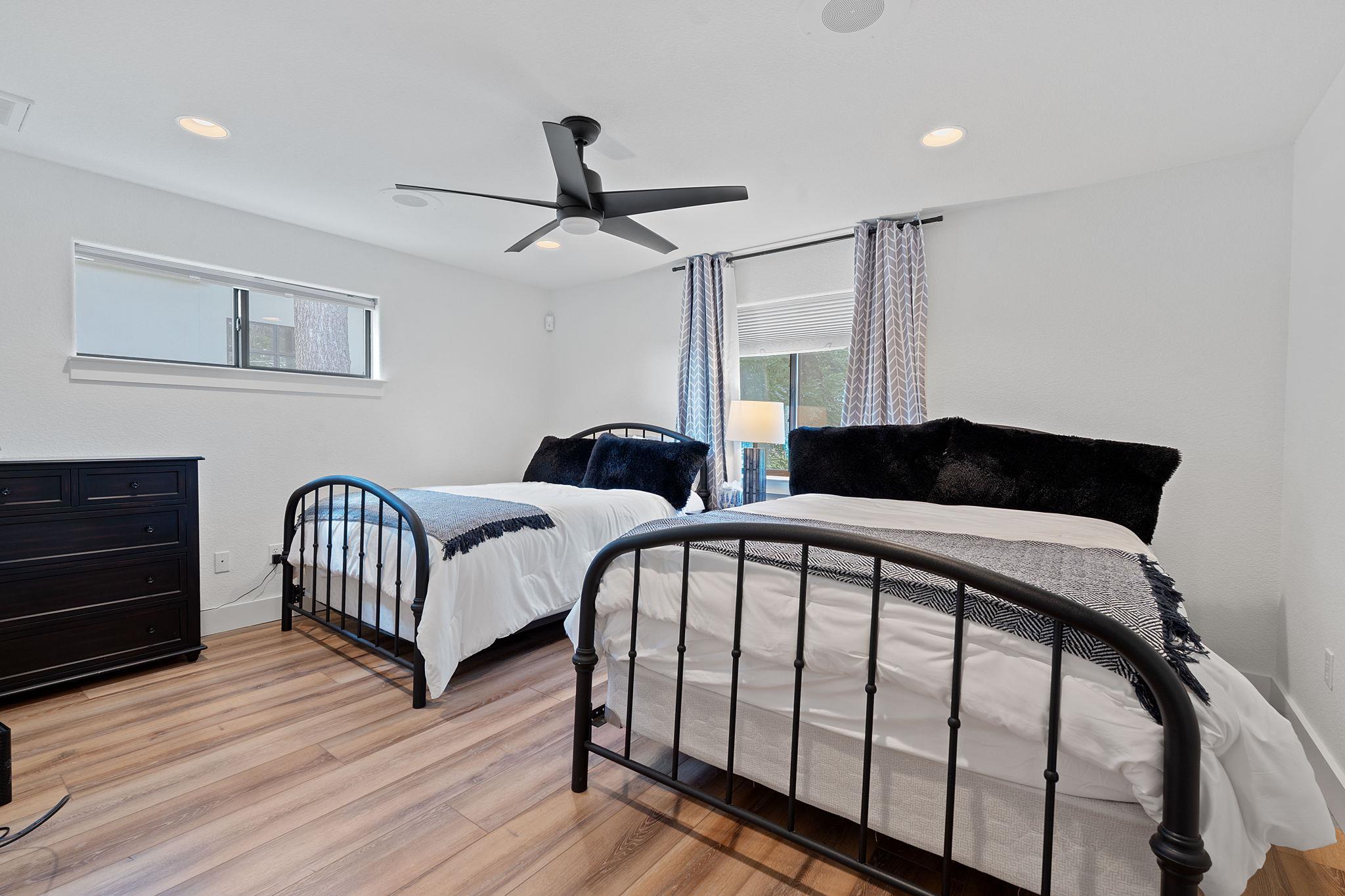 1940 Williams Lakeshore Dr, Kingsland, TX 78639