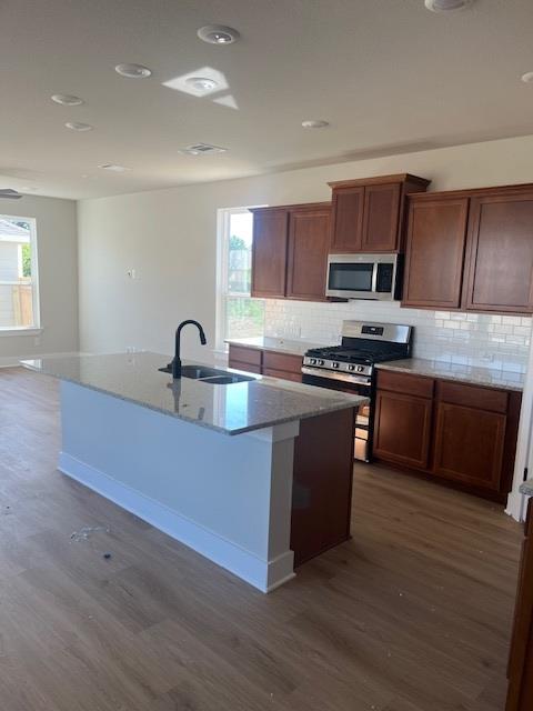 360 Blue Oasis Dr # 360, Leander, TX 78641