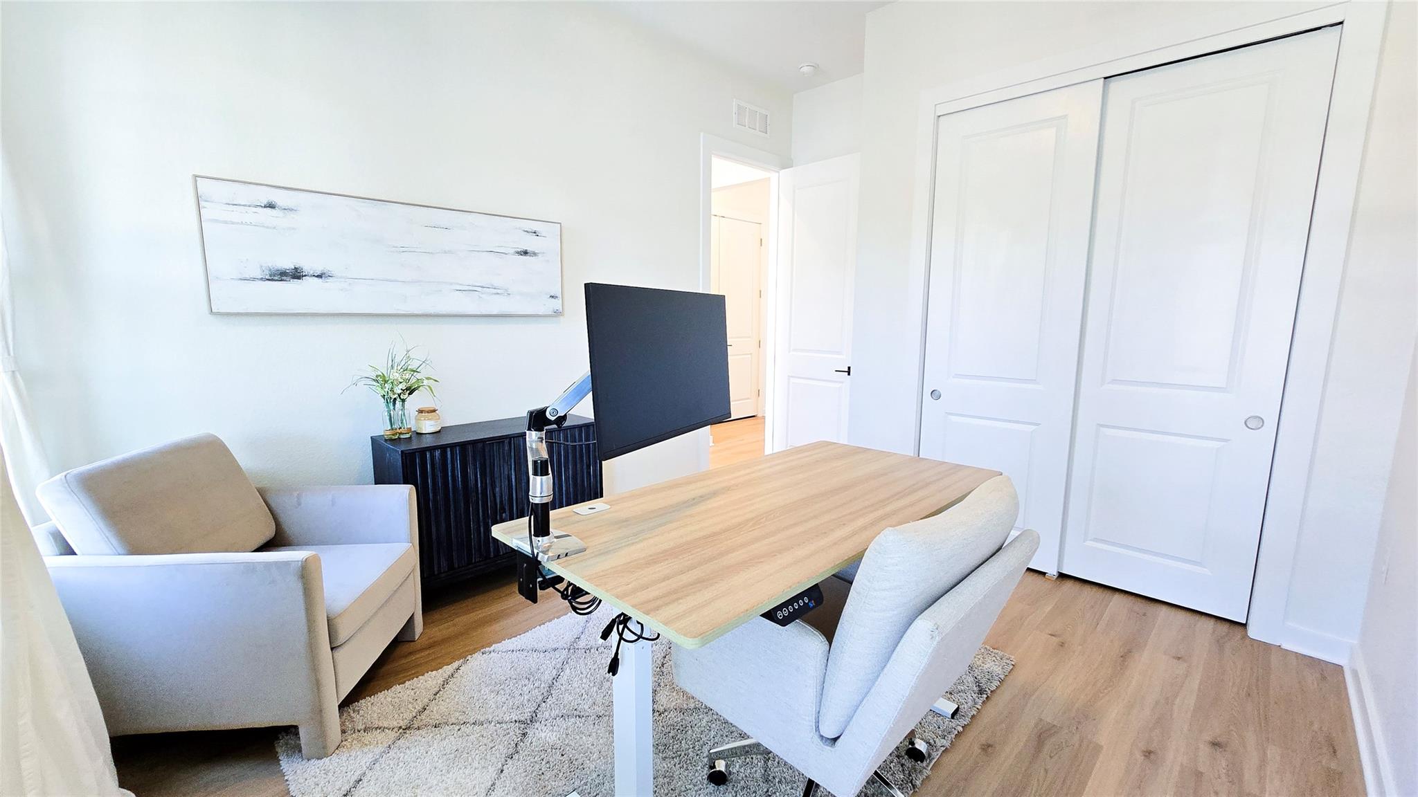 12001 Vista Parke Dr # 102, Austin, TX 78726