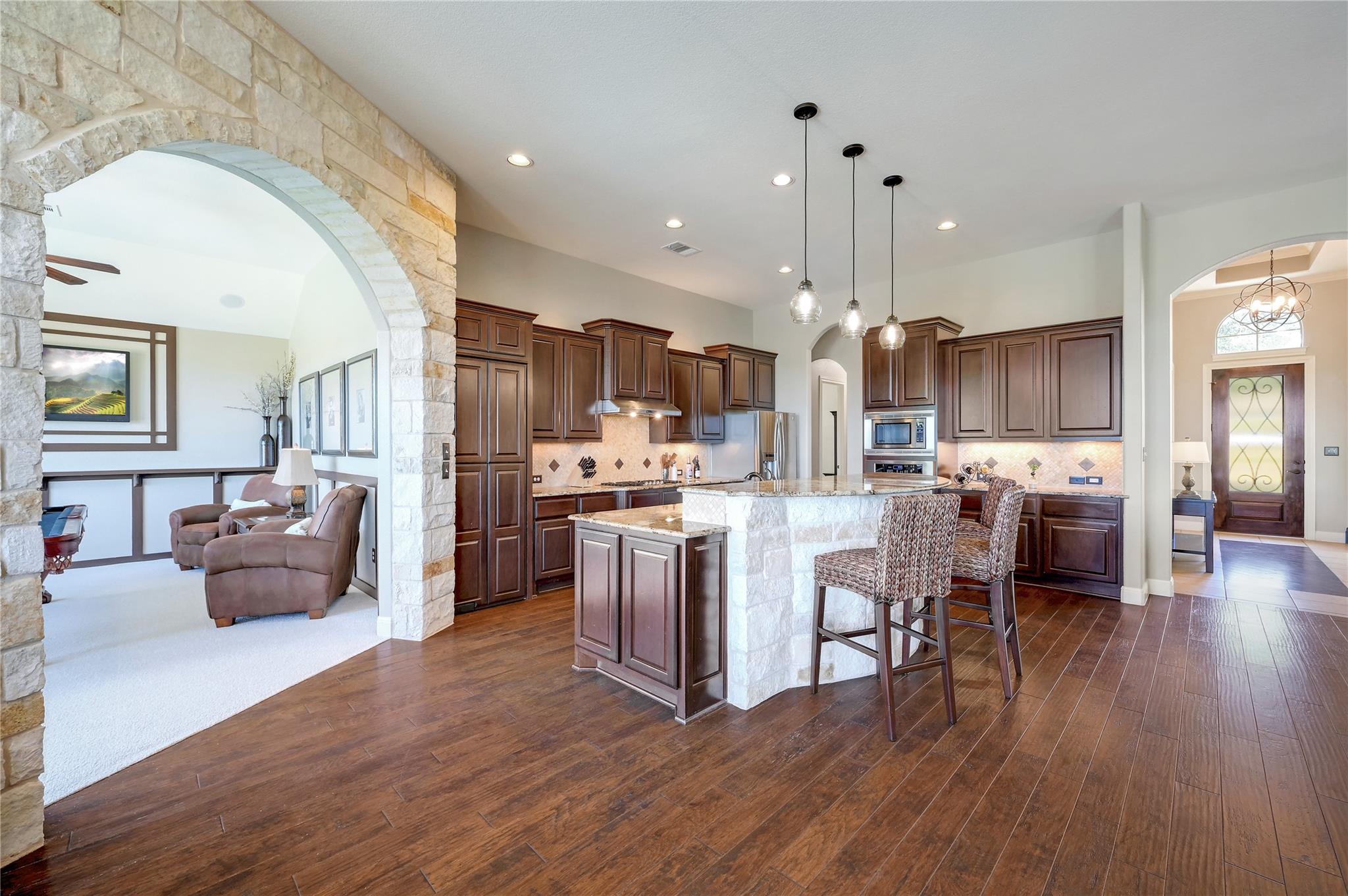 140 Hawthorne Loop, Driftwood, TX 78619