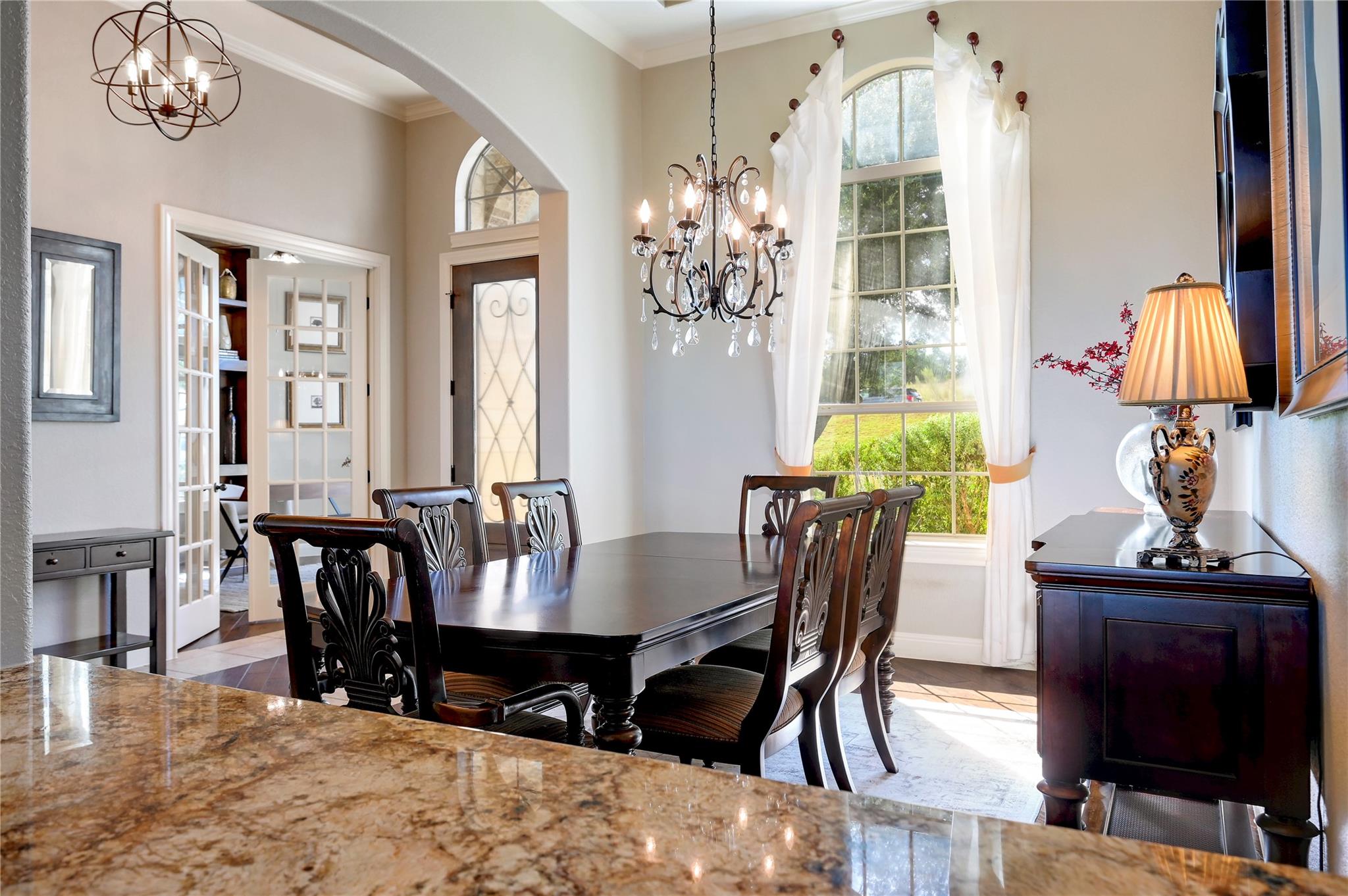 140 Hawthorne Loop, Driftwood, TX 78619