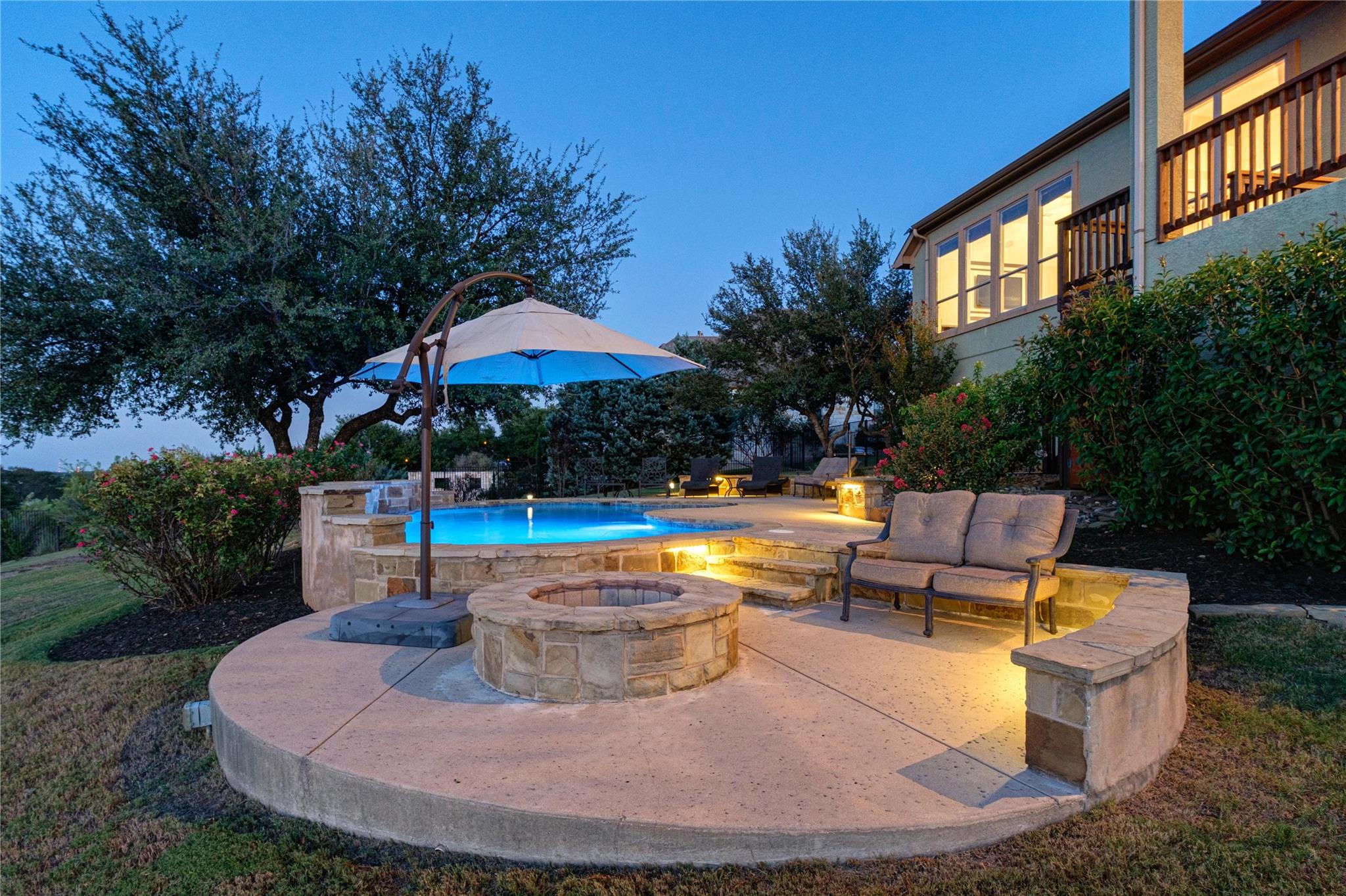 140 Hawthorne Loop, Driftwood, TX 78619