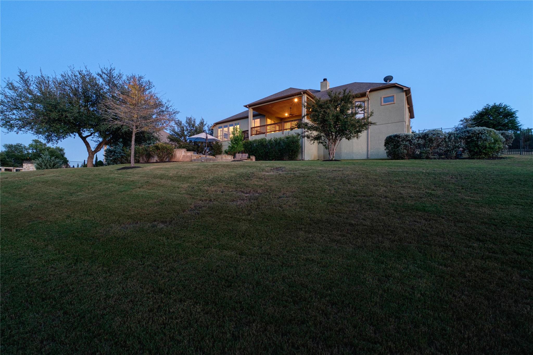 140 Hawthorne Loop, Driftwood, TX 78619