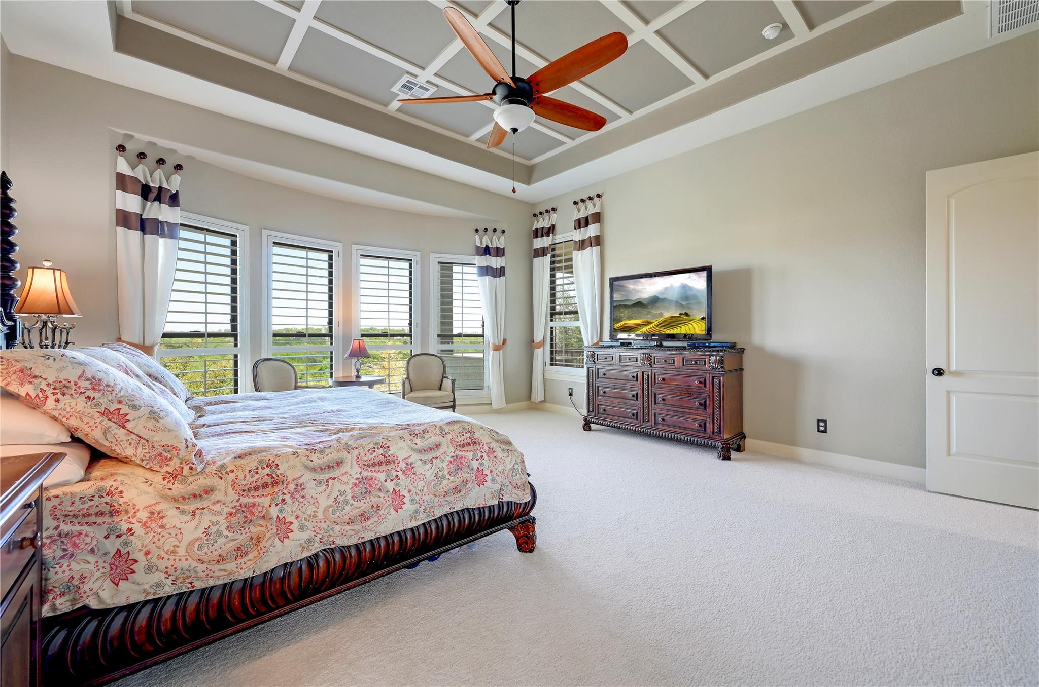 140 Hawthorne Loop, Driftwood, TX 78619