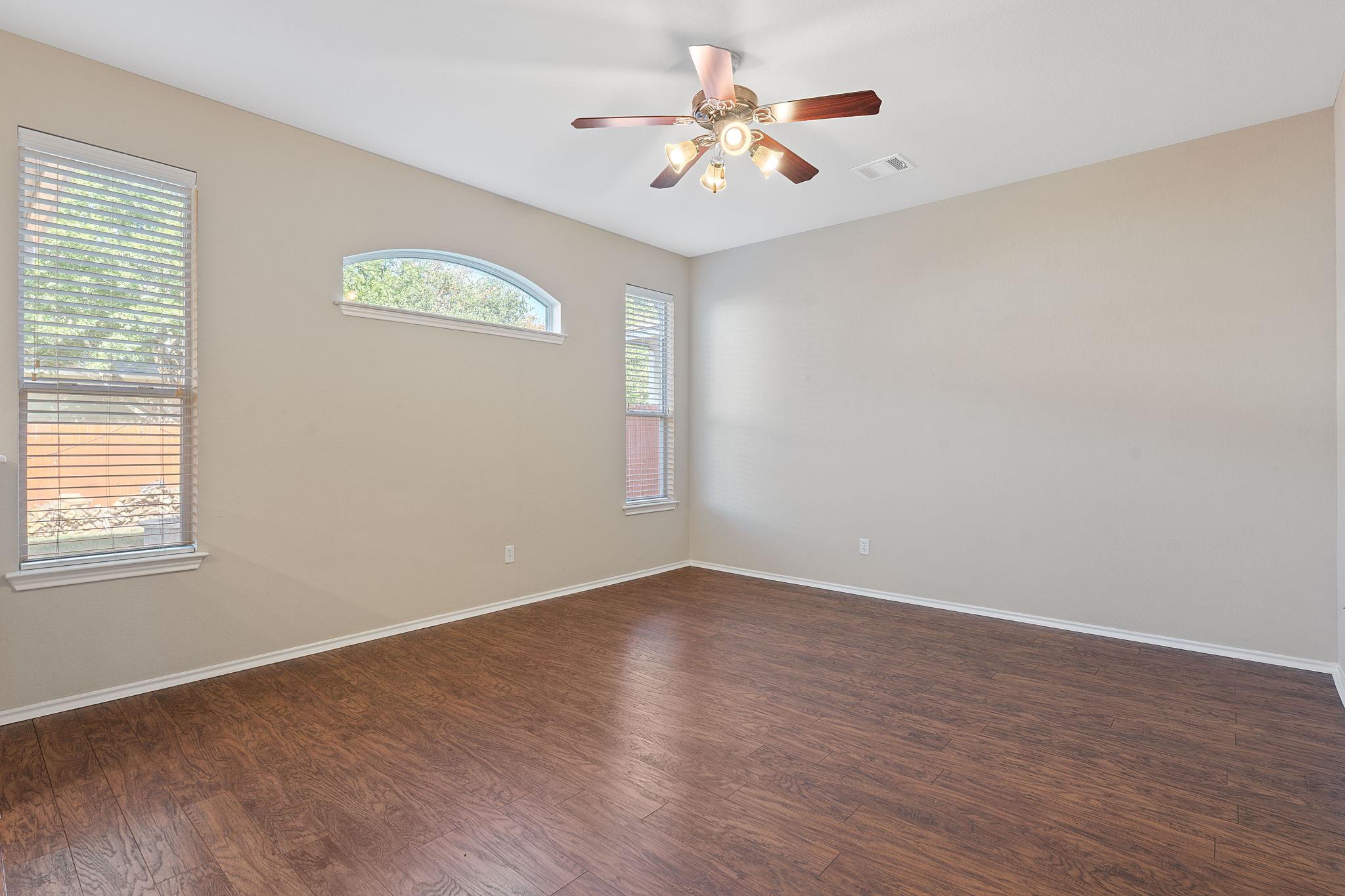 10512 Wylie Dr # 273, Austin, TX 78748