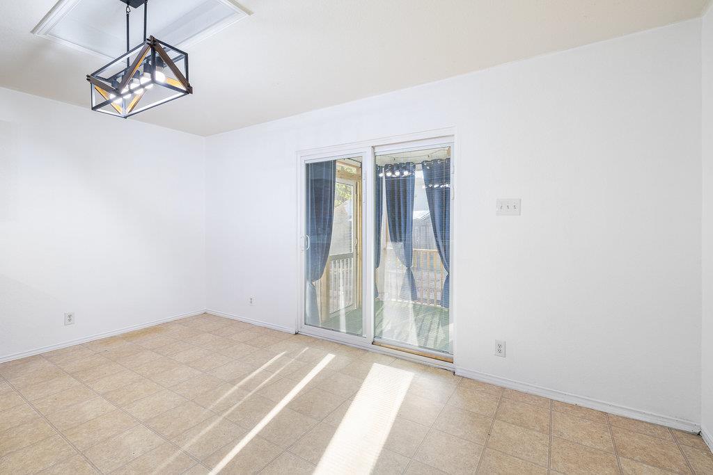 222 Bryant Dr, Bastrop, TX 78602