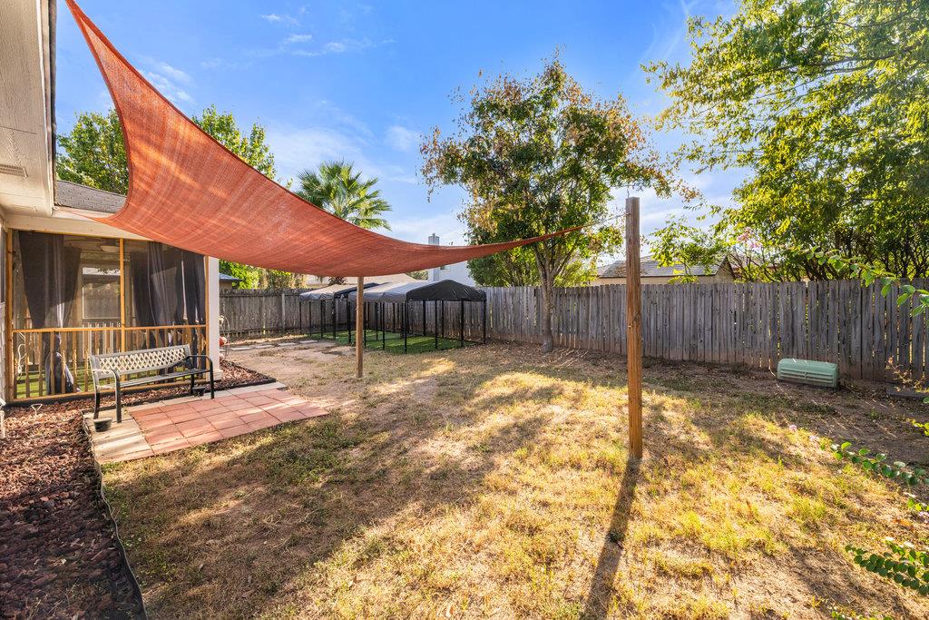 222 Bryant Dr, Bastrop, TX 78602